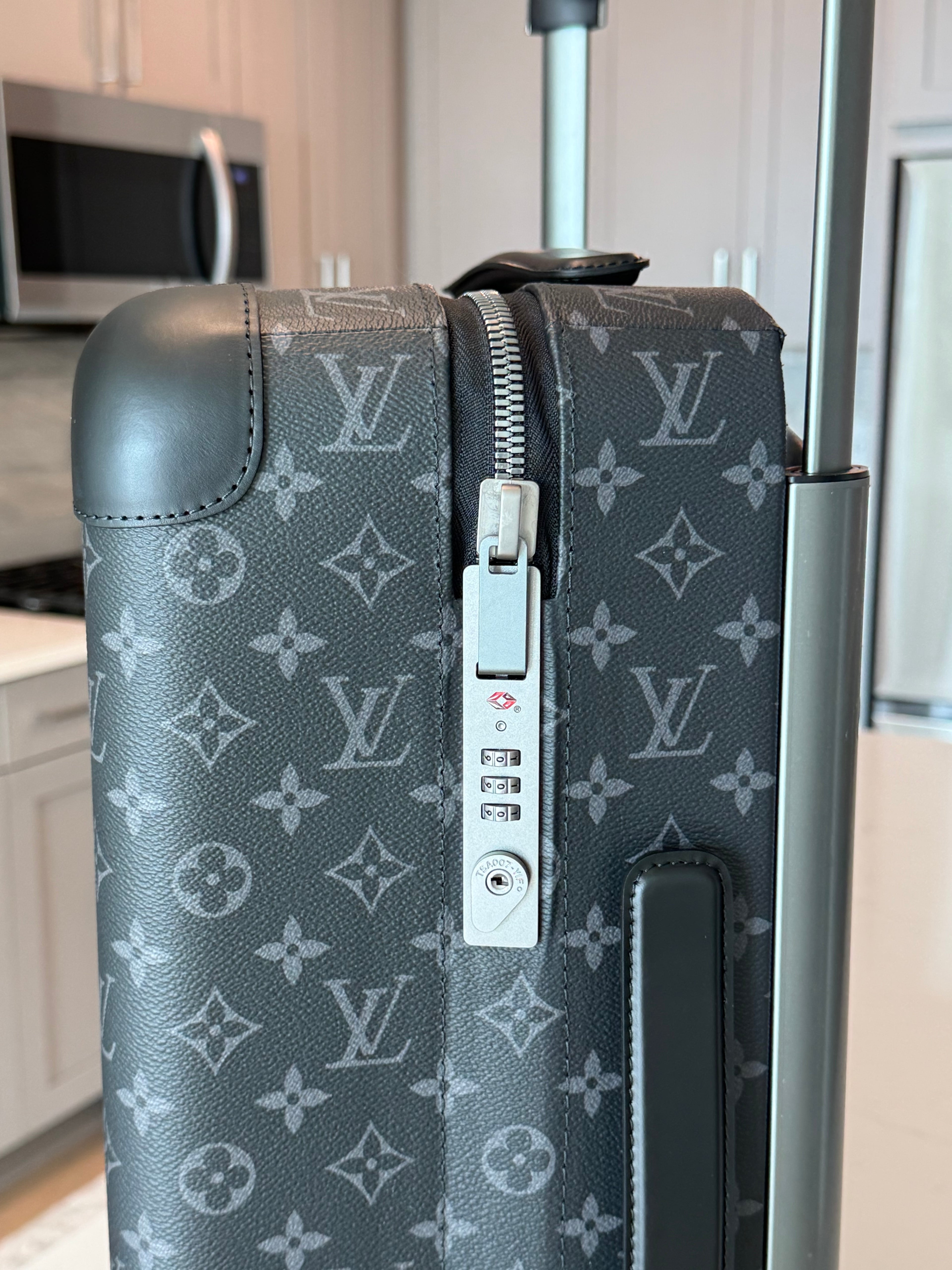 Louis Vuitton Horizon 55 Monogram Eclipse