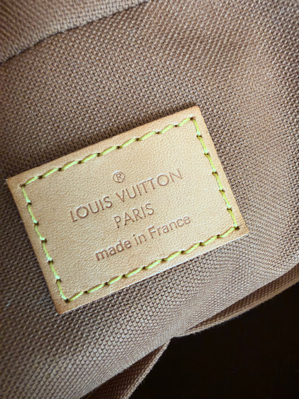 Louis Vuitton Eole 50 Rolling Duffle