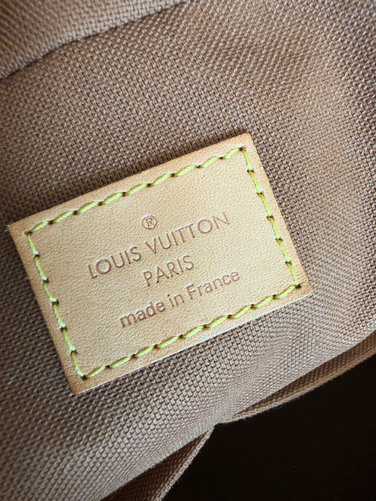 Louis Vuitton Eole 50 Rolling Duffle