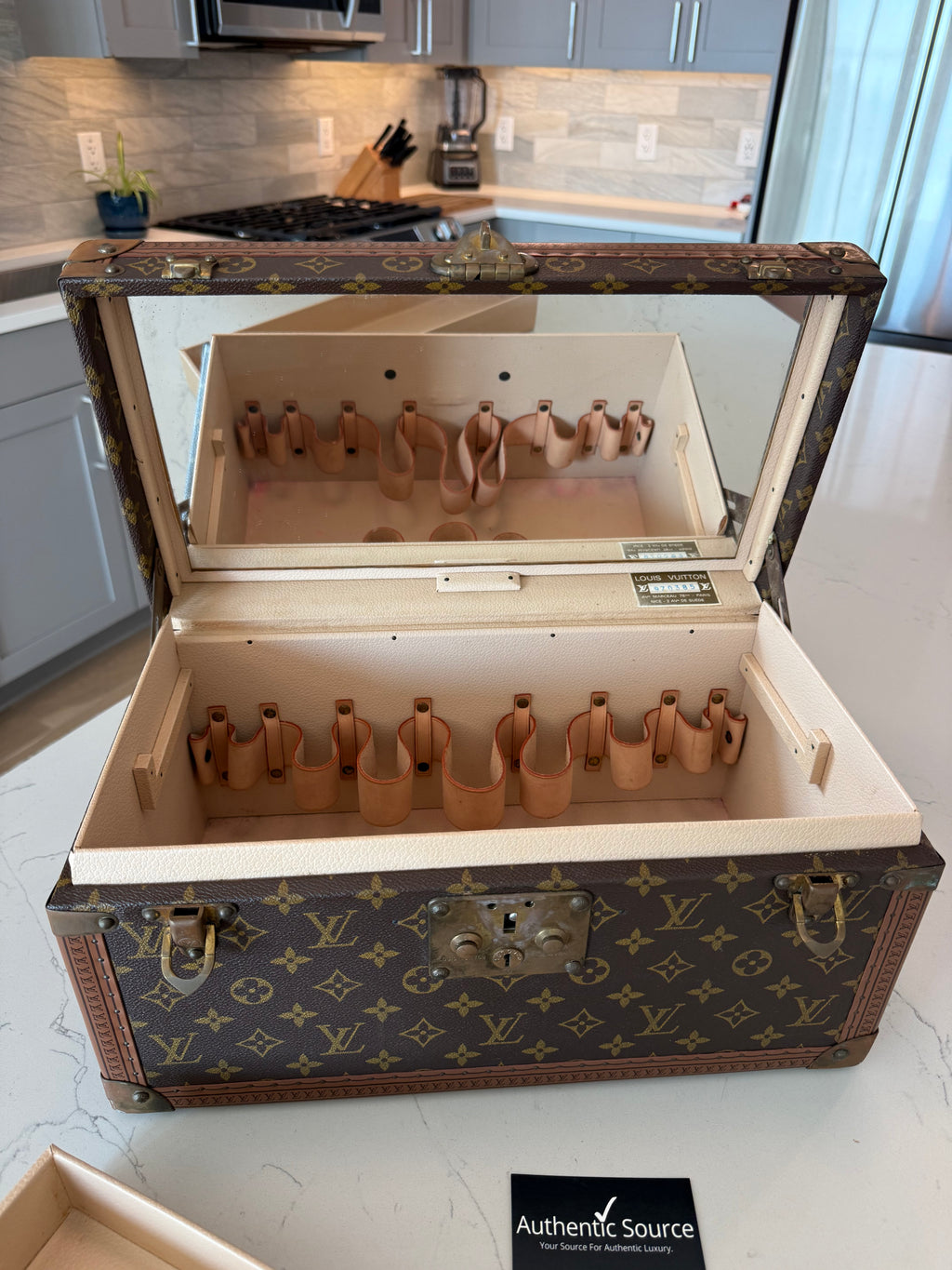 Louis Vuitton Boite Pharmacie Trunk