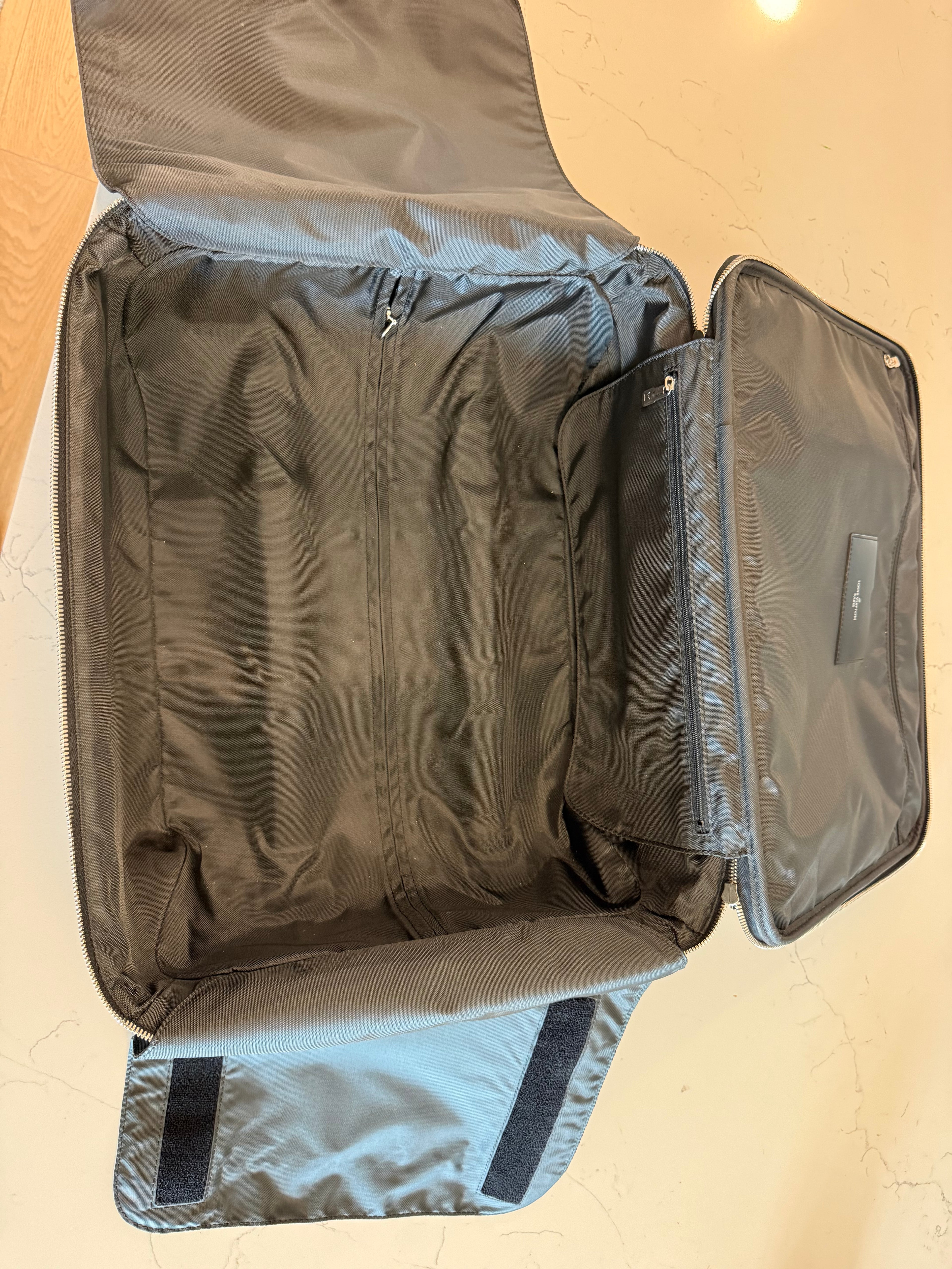 Louis Vuitton Pegase 45 Damier Graphite