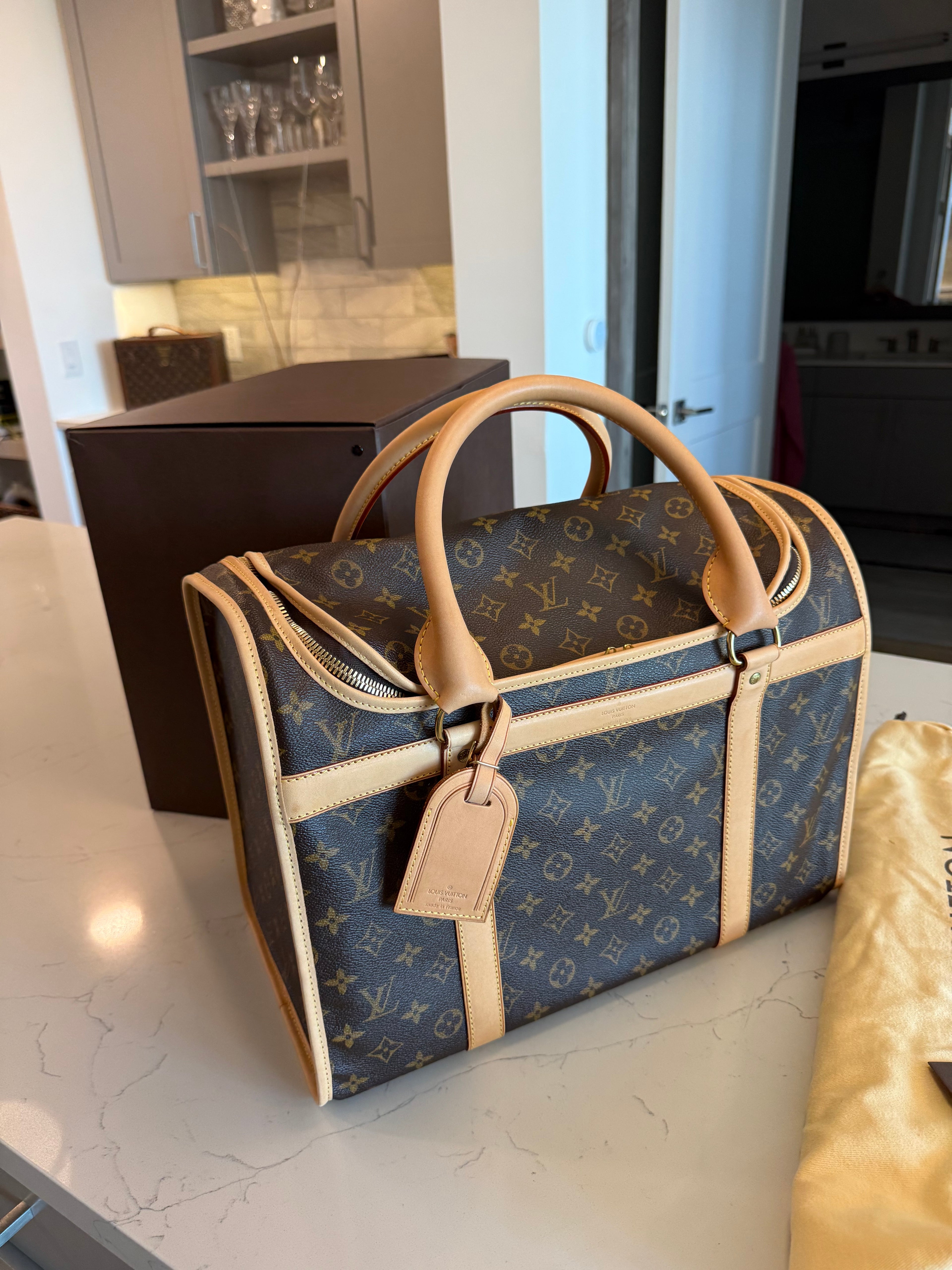 Louis Vuitton Sac Chein Pet Carrier