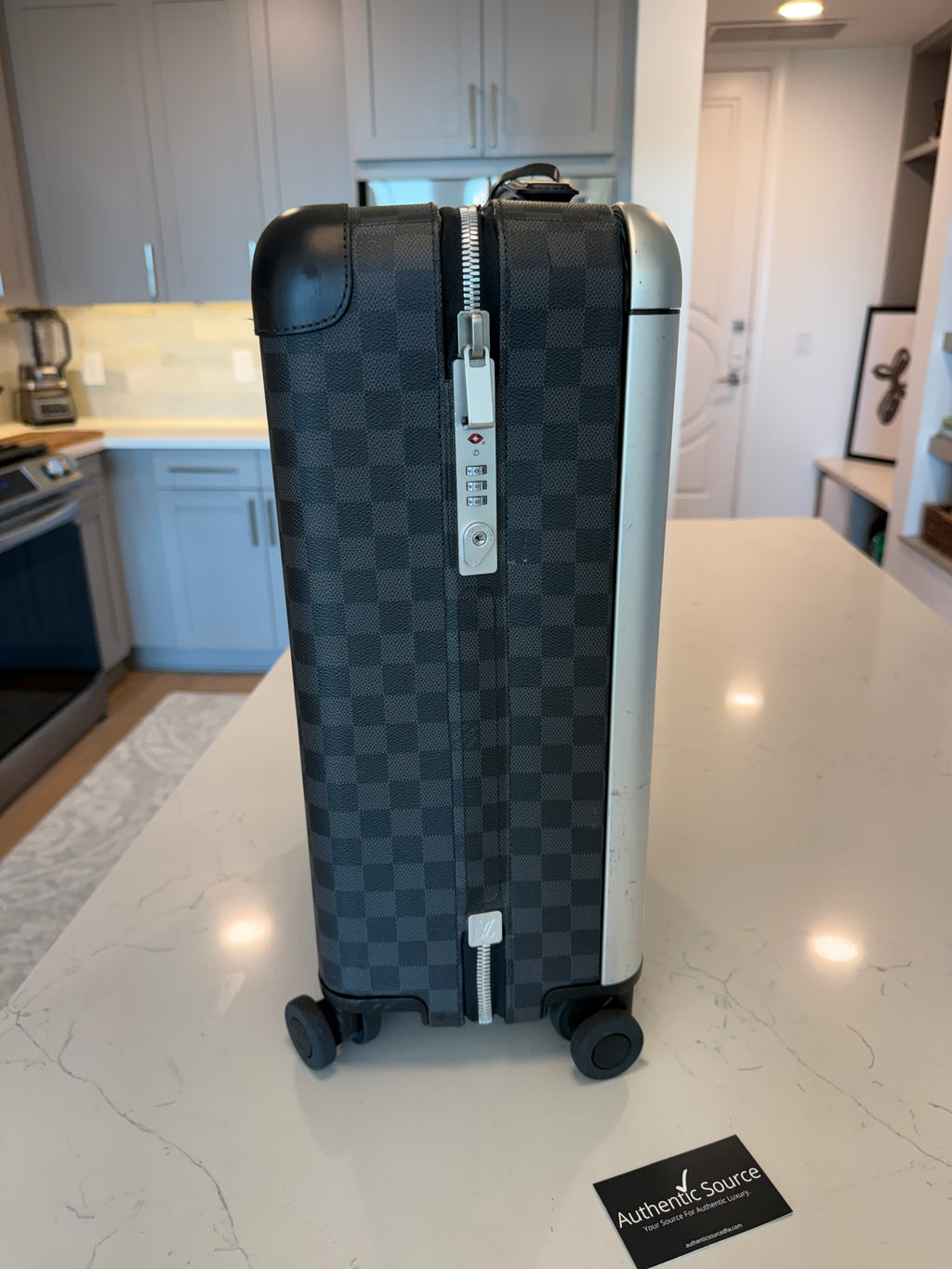 Louis Vuitton Horizon 50 Damier Graphite