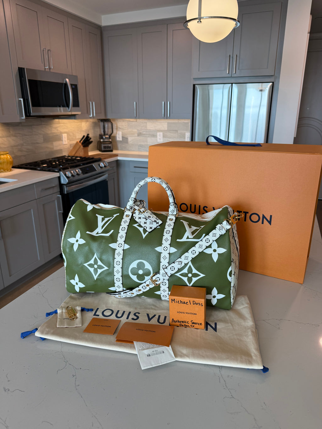 Louis Vuitton Keepall 50 Bandouliere Giant Khaki