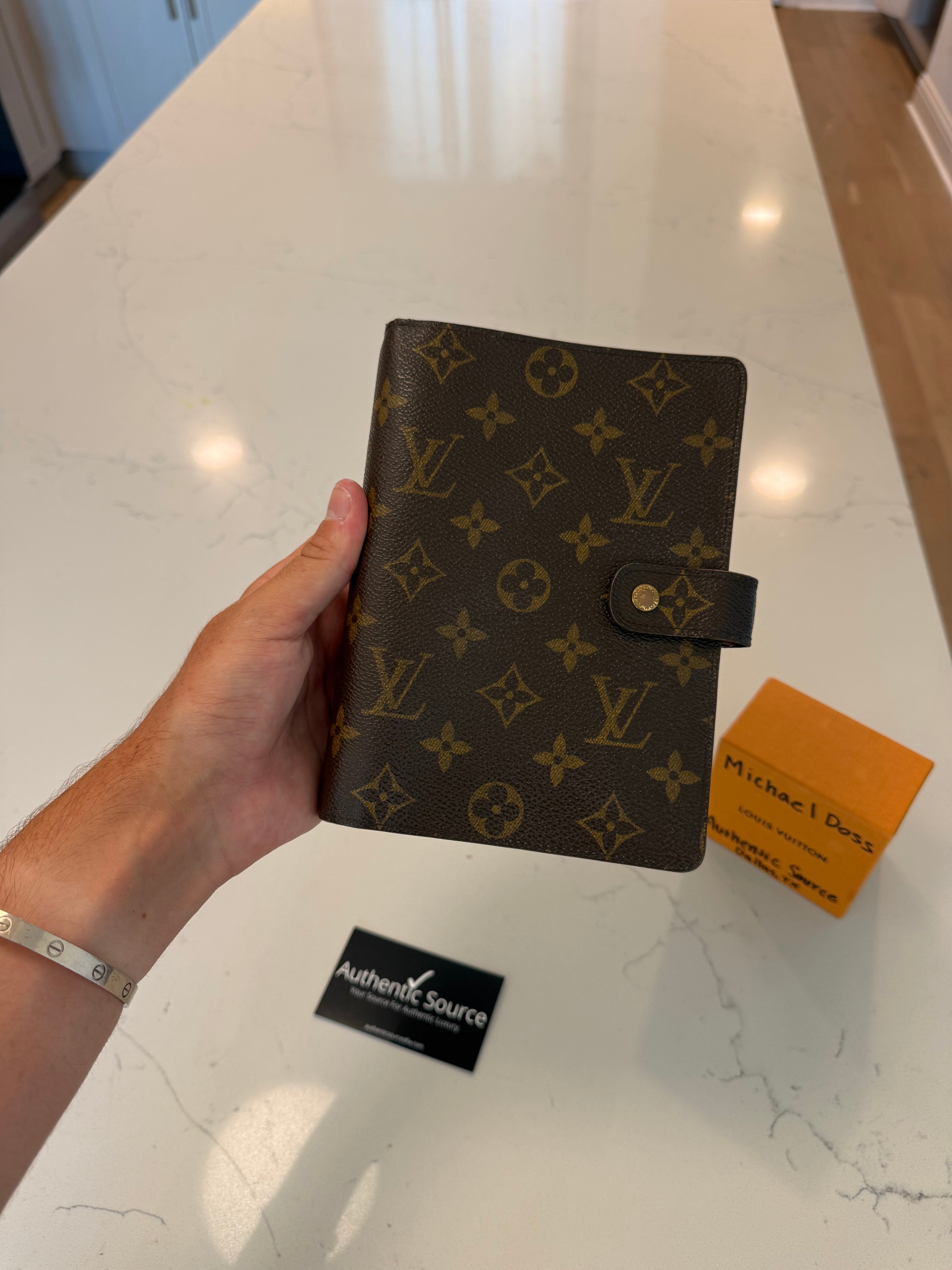 Louis Vuitton Agenda MM