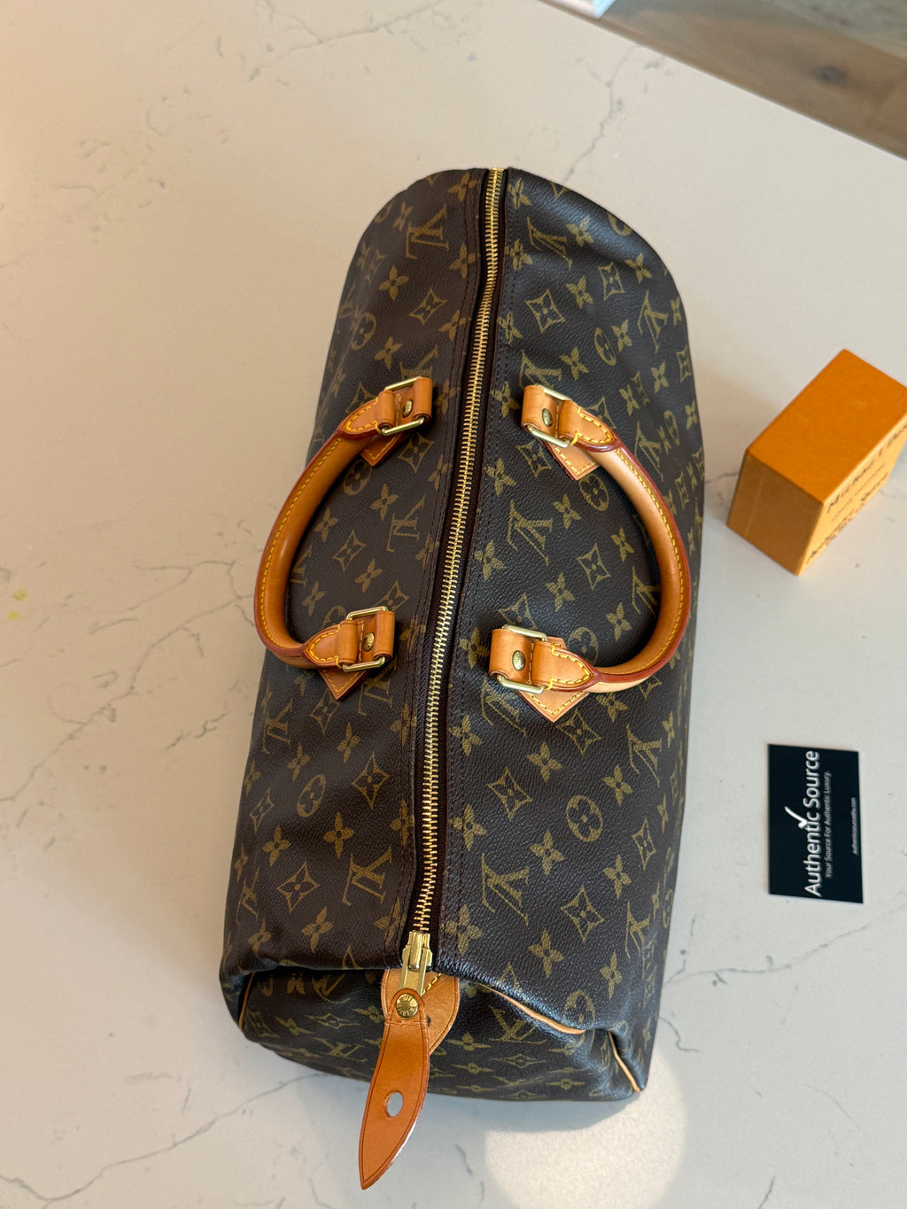 Louis Vuitton Speedy 40 Monogram