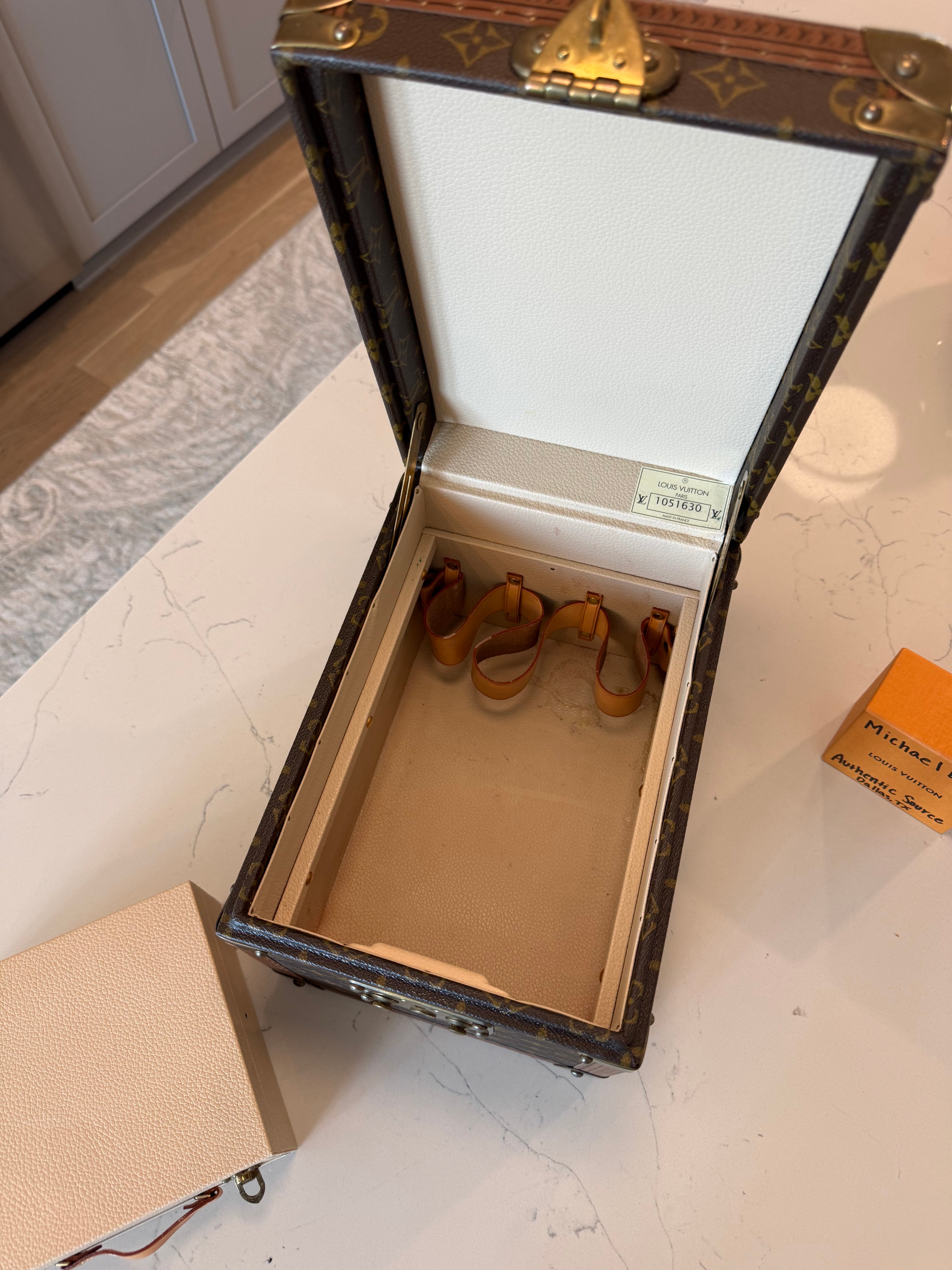Louis Vuitton Boite Falcons Vanity Trunk