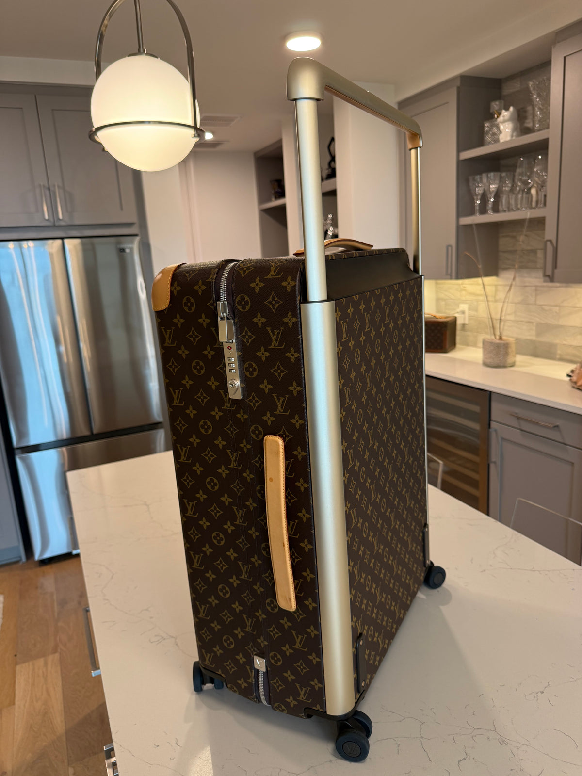 Louis Vuitton Horizon 70 Monogram