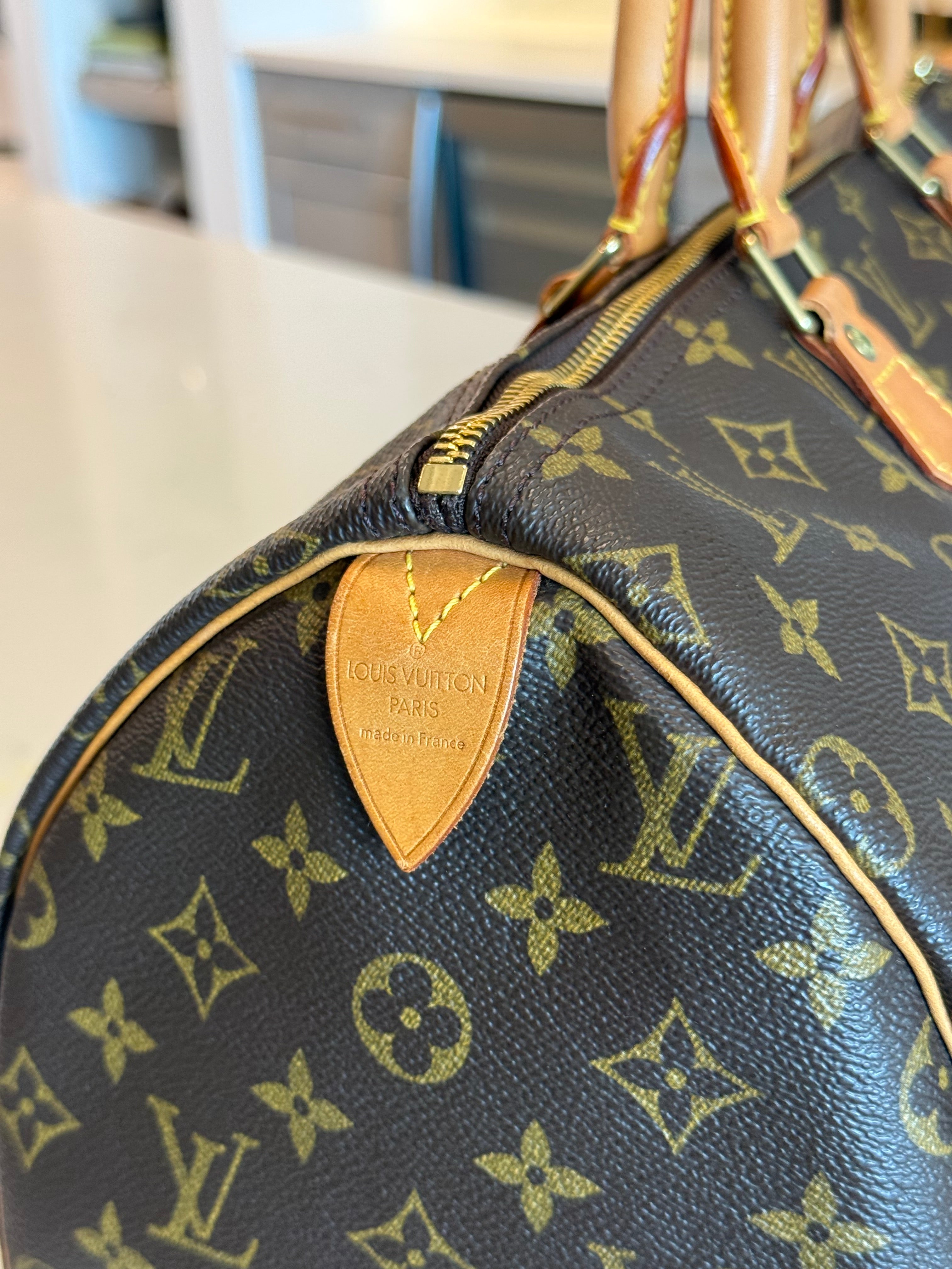 Louis Vuitton Speedy 40 Monogram