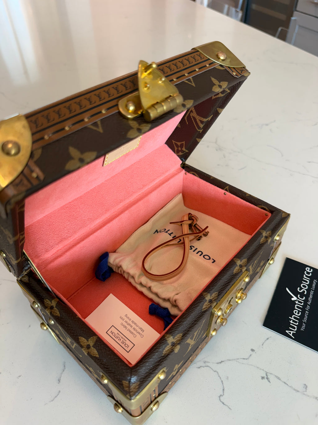 Louis Vuitton Coffret Tresor
