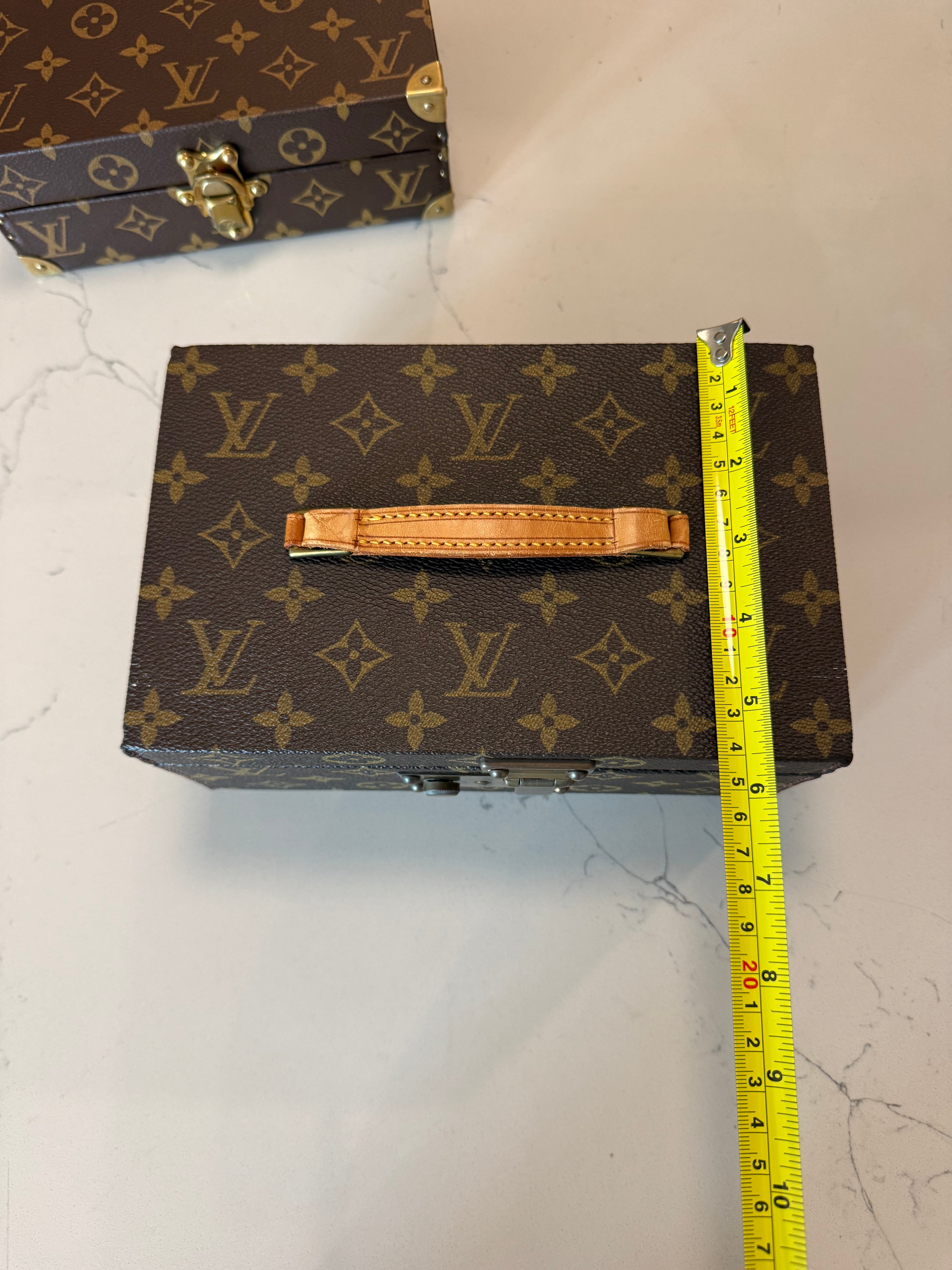 Louis Vuitton Jewelry Accessory Trunk