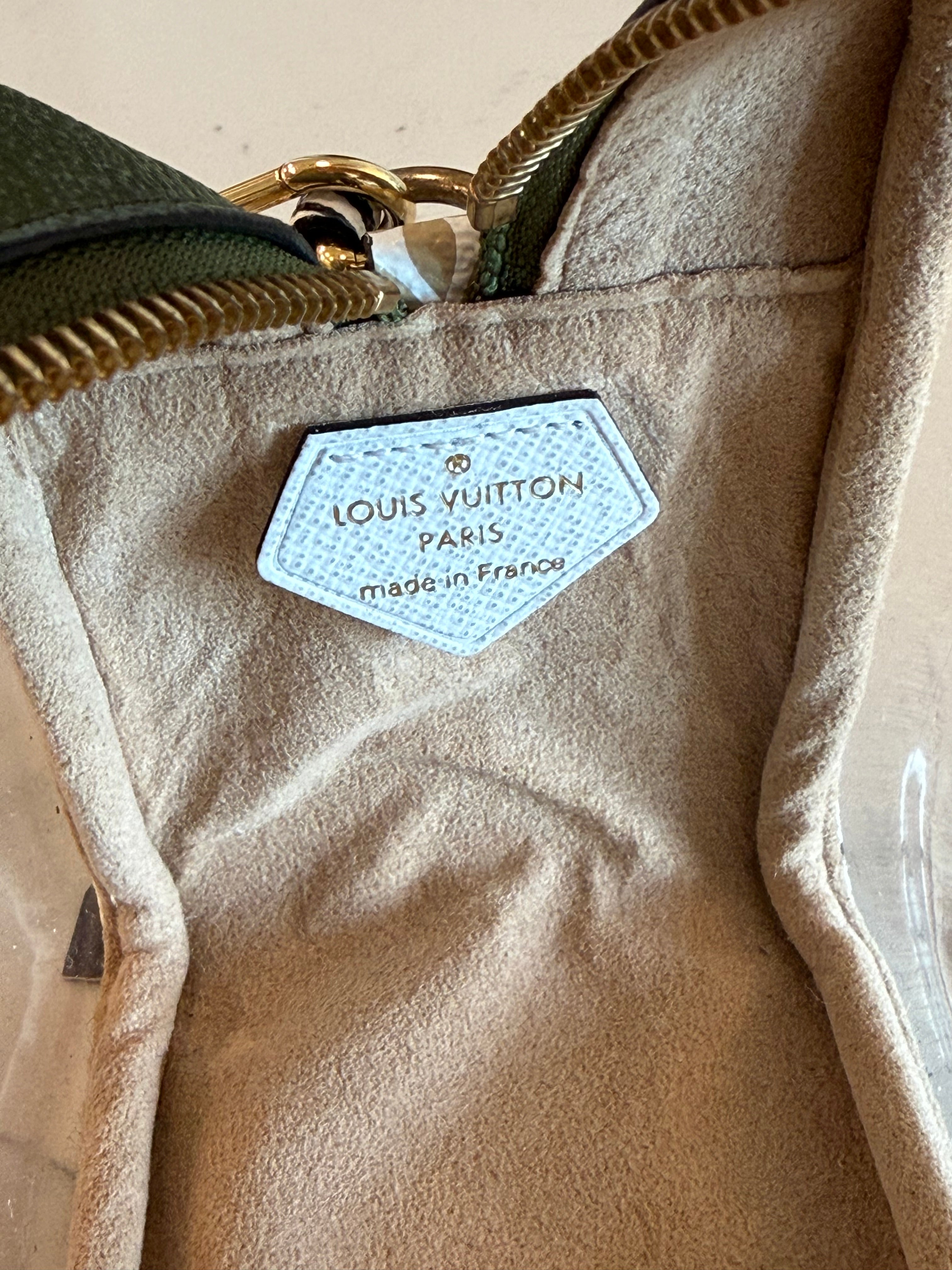 Louis Vuitton Beach Pouch Giant Monogram Rare