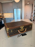 Louis Vuitton Bisten 50 Trunk
