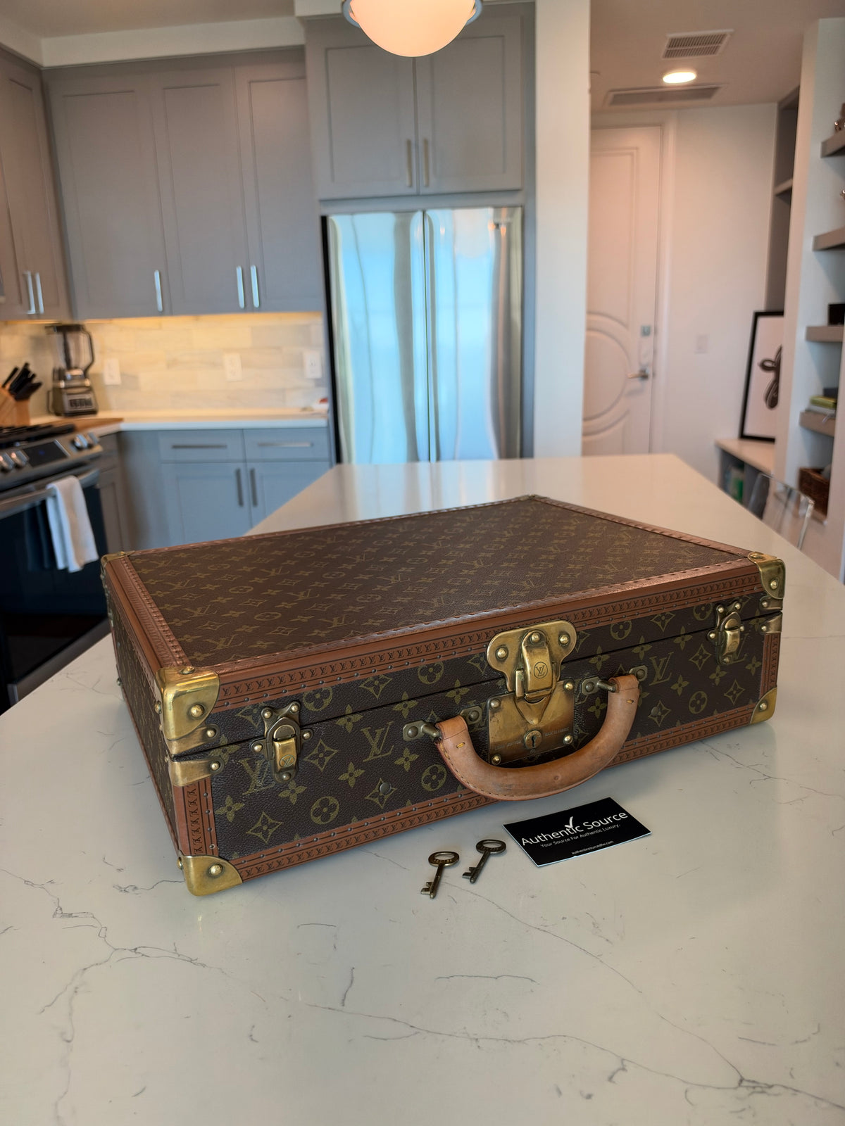 Louis Vuitton Bisten 50 Trunk