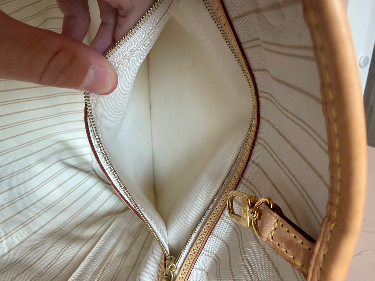 Louis Vuitton Neverfull MM Damier Azur
