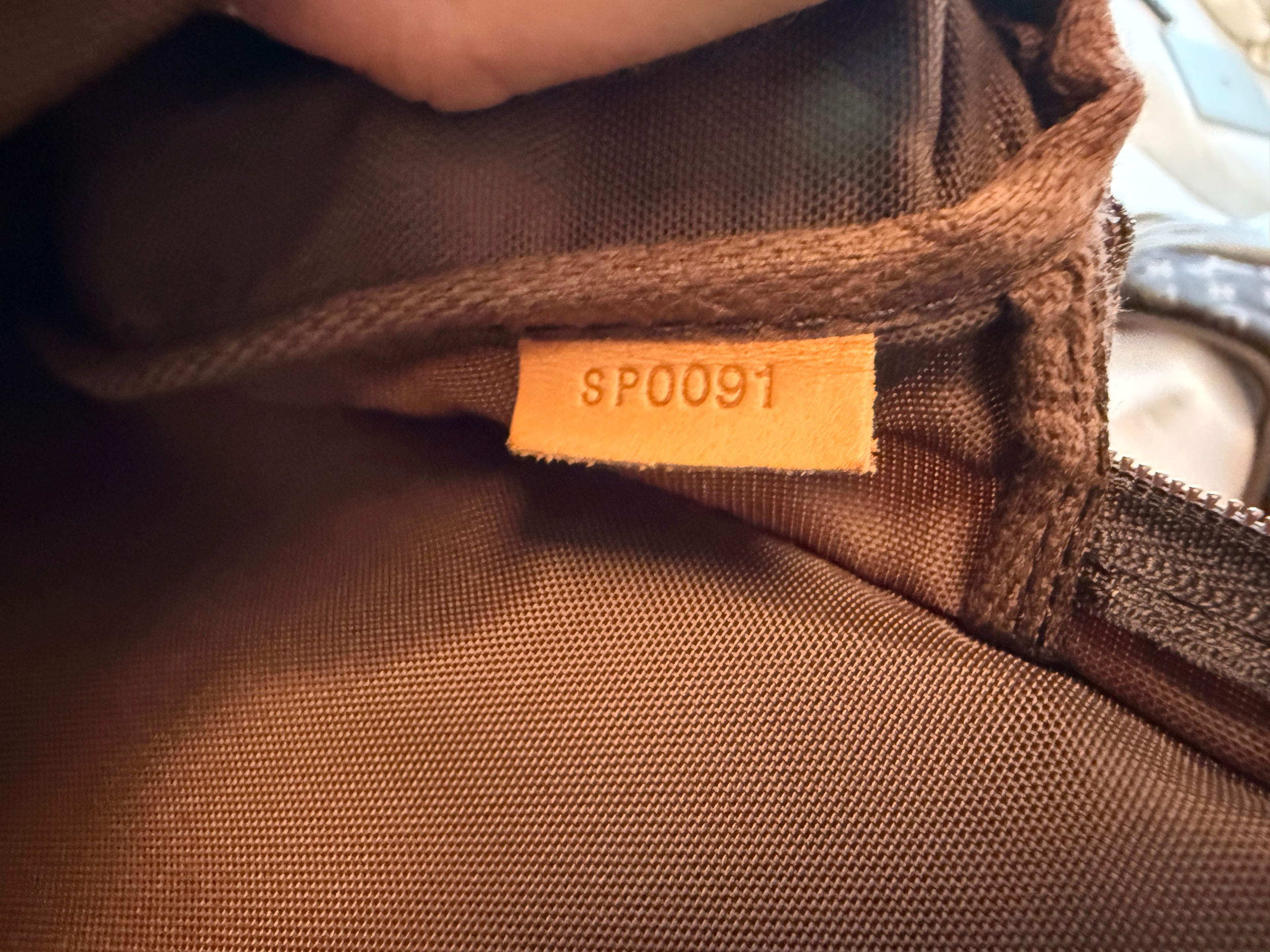 Louis Vuitton Pegase 45 Rolling Luggage