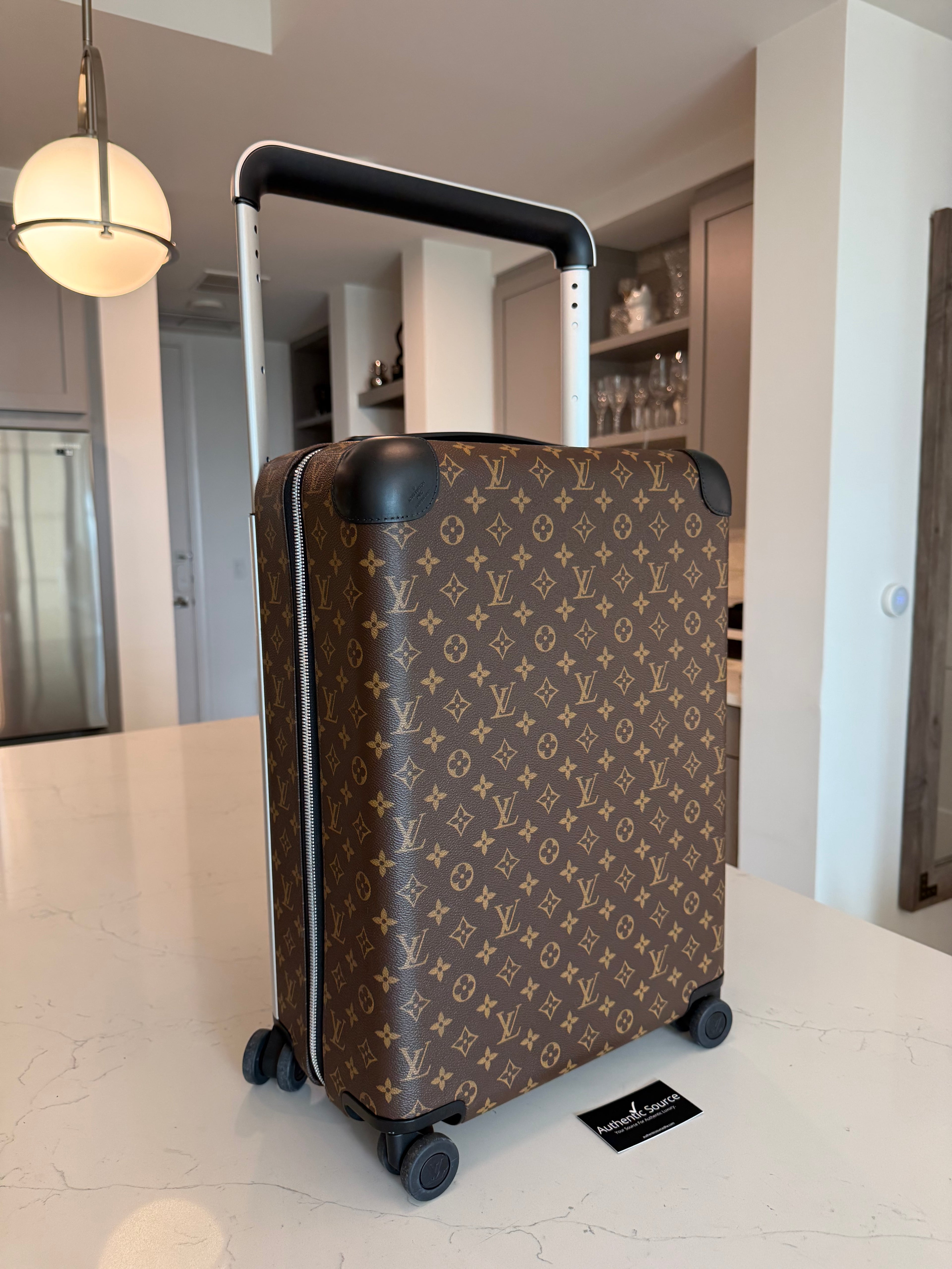 Louis Vuitton Horizon 55 Macassar