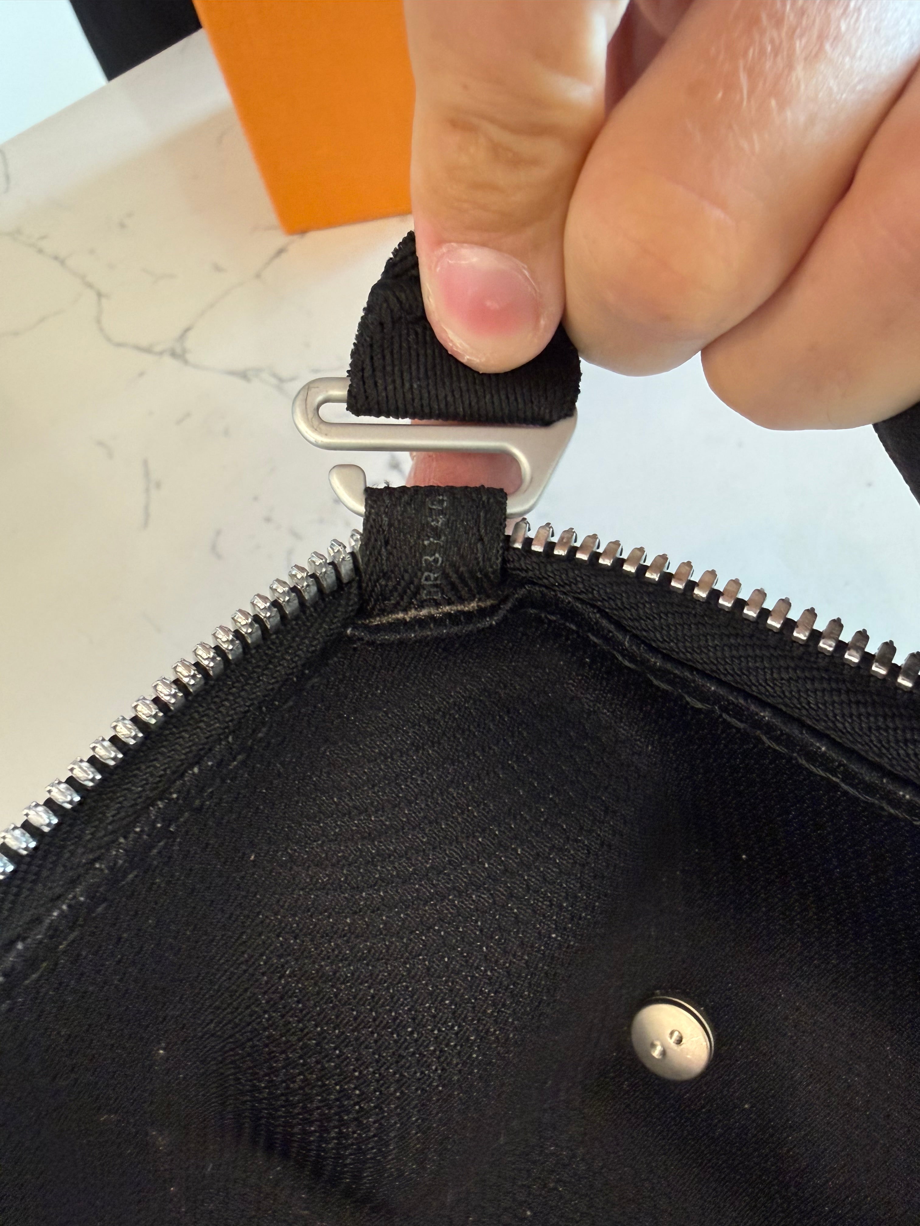 Louis Vuitton Horizon 50 Damier Graphite