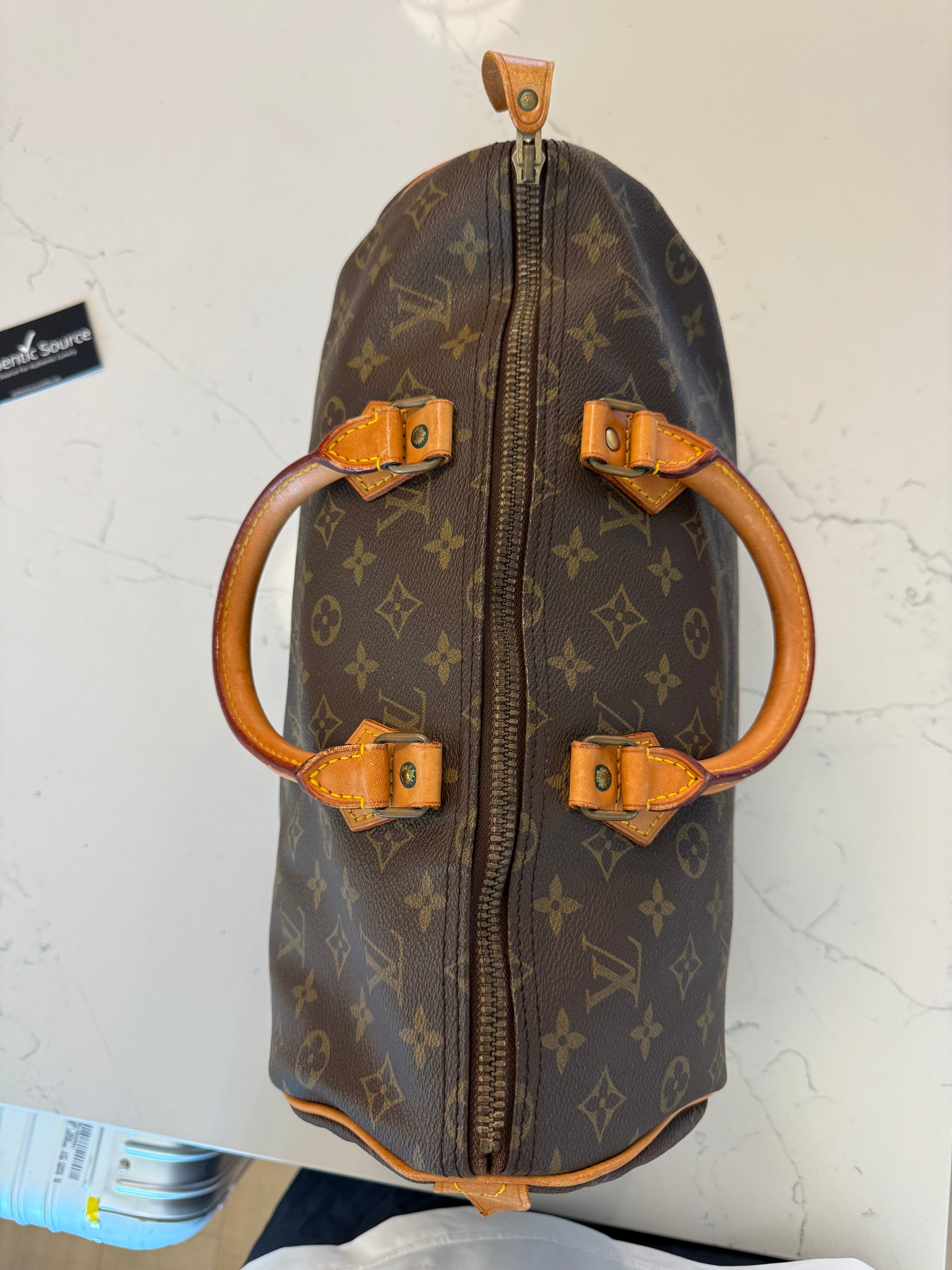 Louis Vuitton Speedy 35