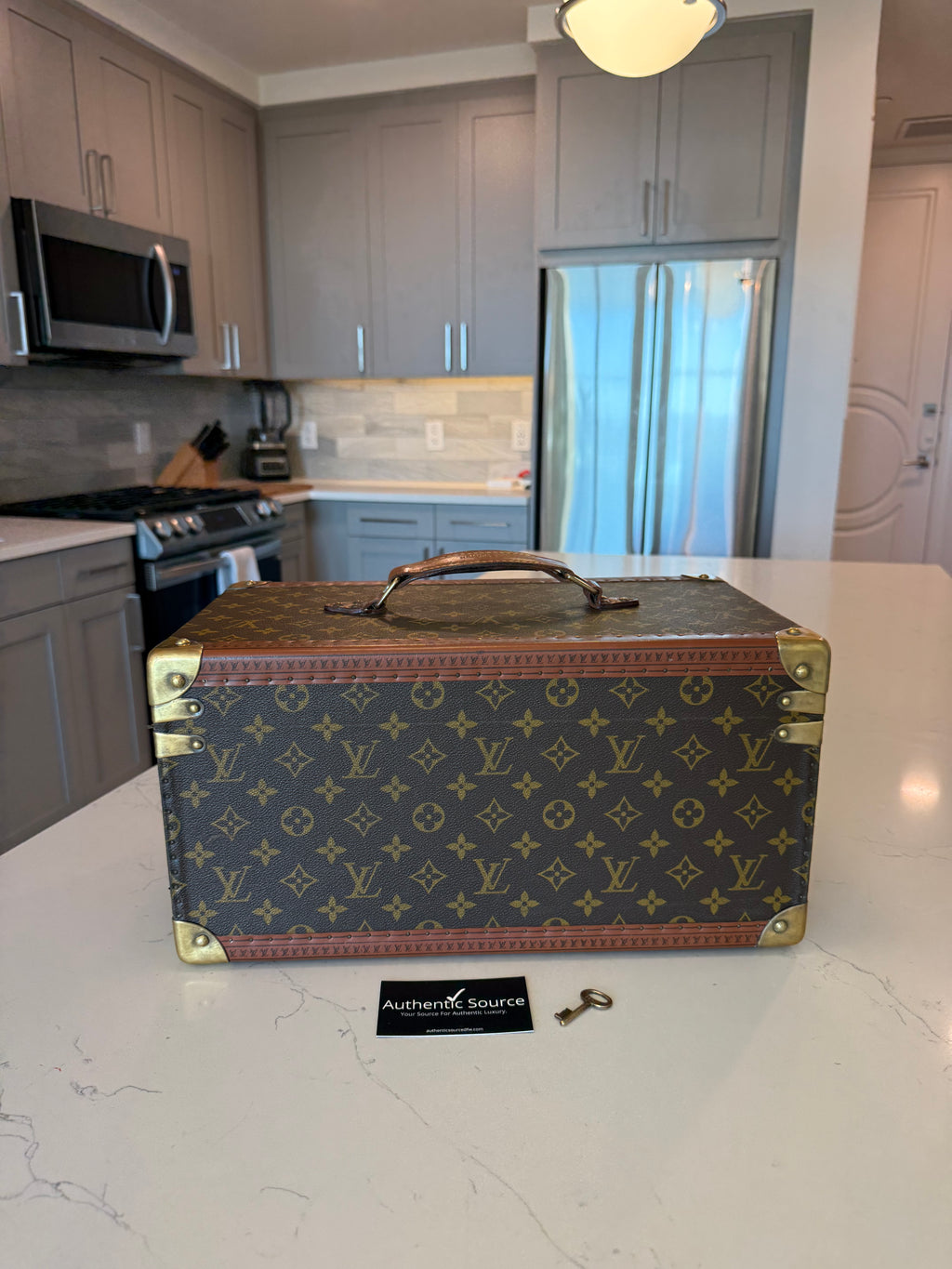 Louis Vuitton Boite Bouteilles Trunk