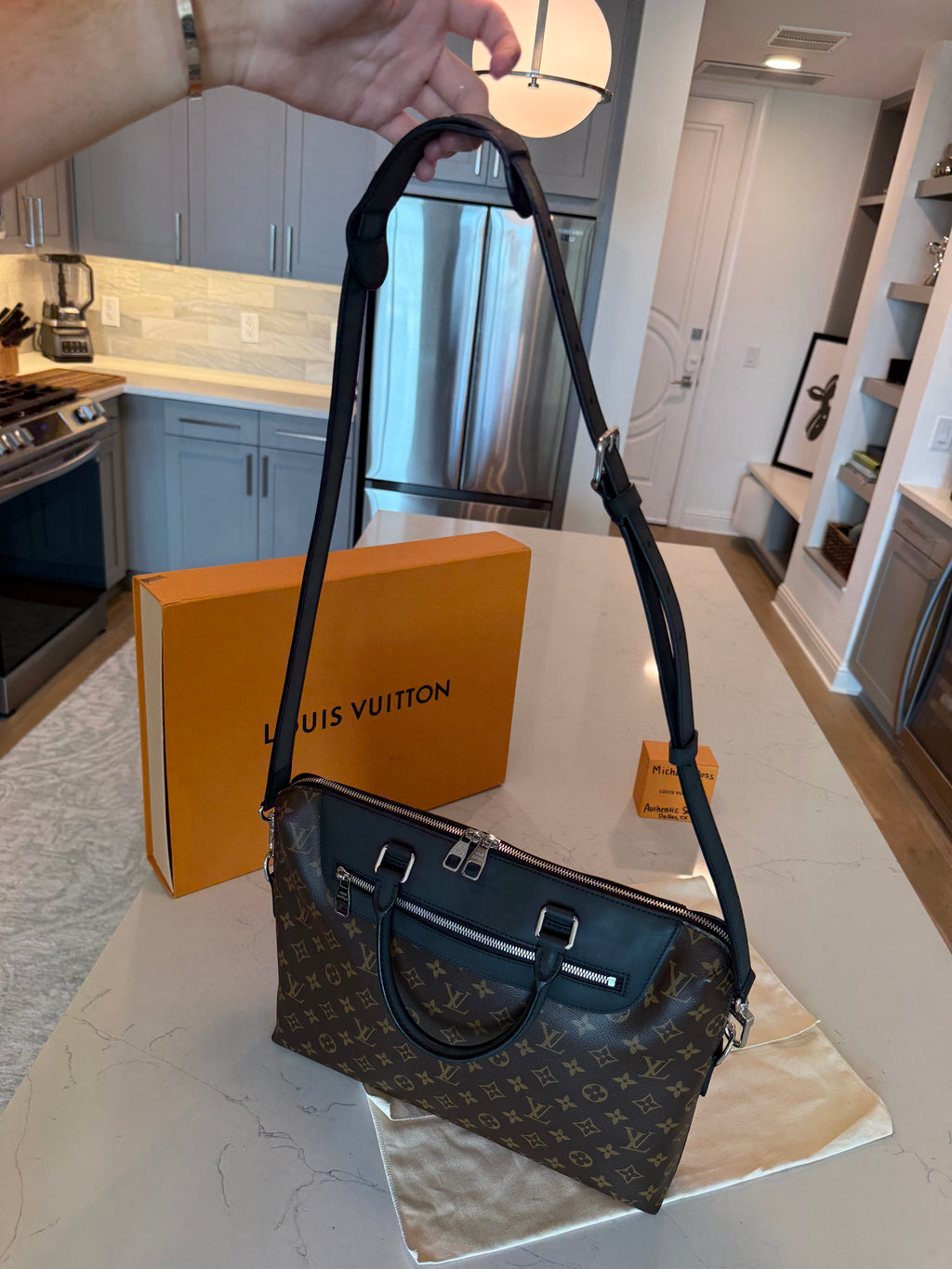 Louis Vuitton Porte-Documents Jour NM Macassar