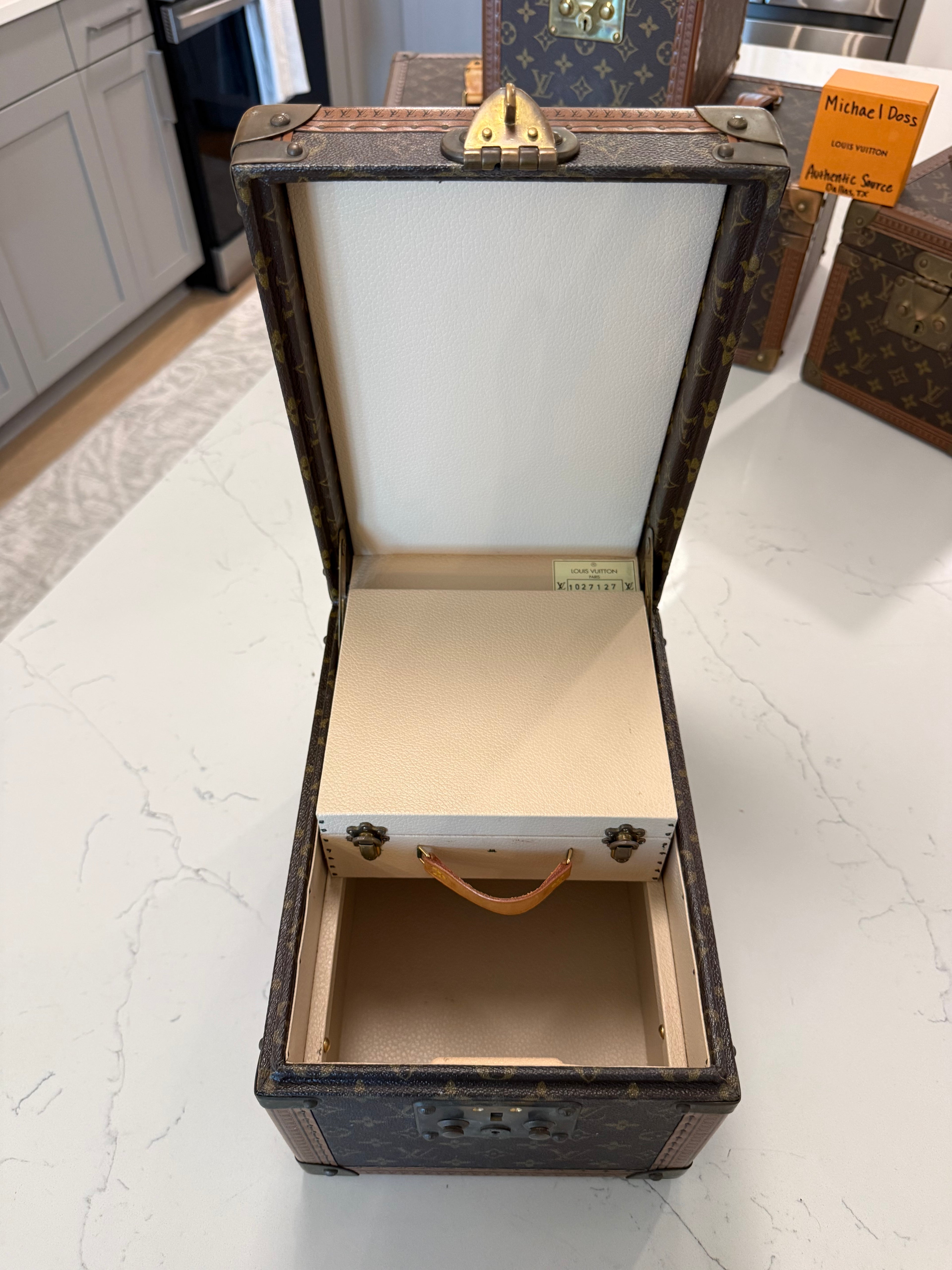 Louis Vuitton Boite Falcons Vanity Trunk