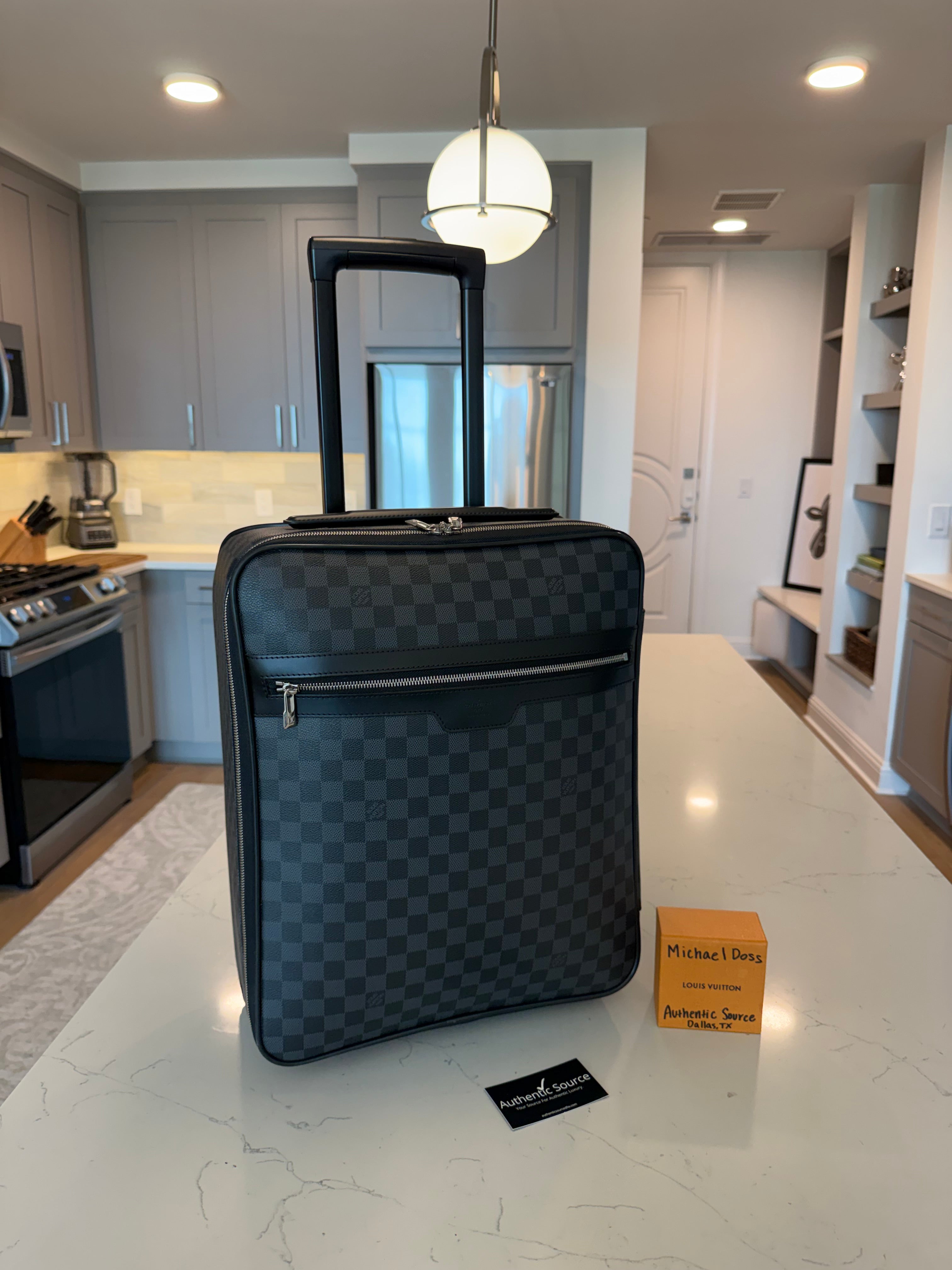 Louis Vuitton Pegase 45 Damier Graphite