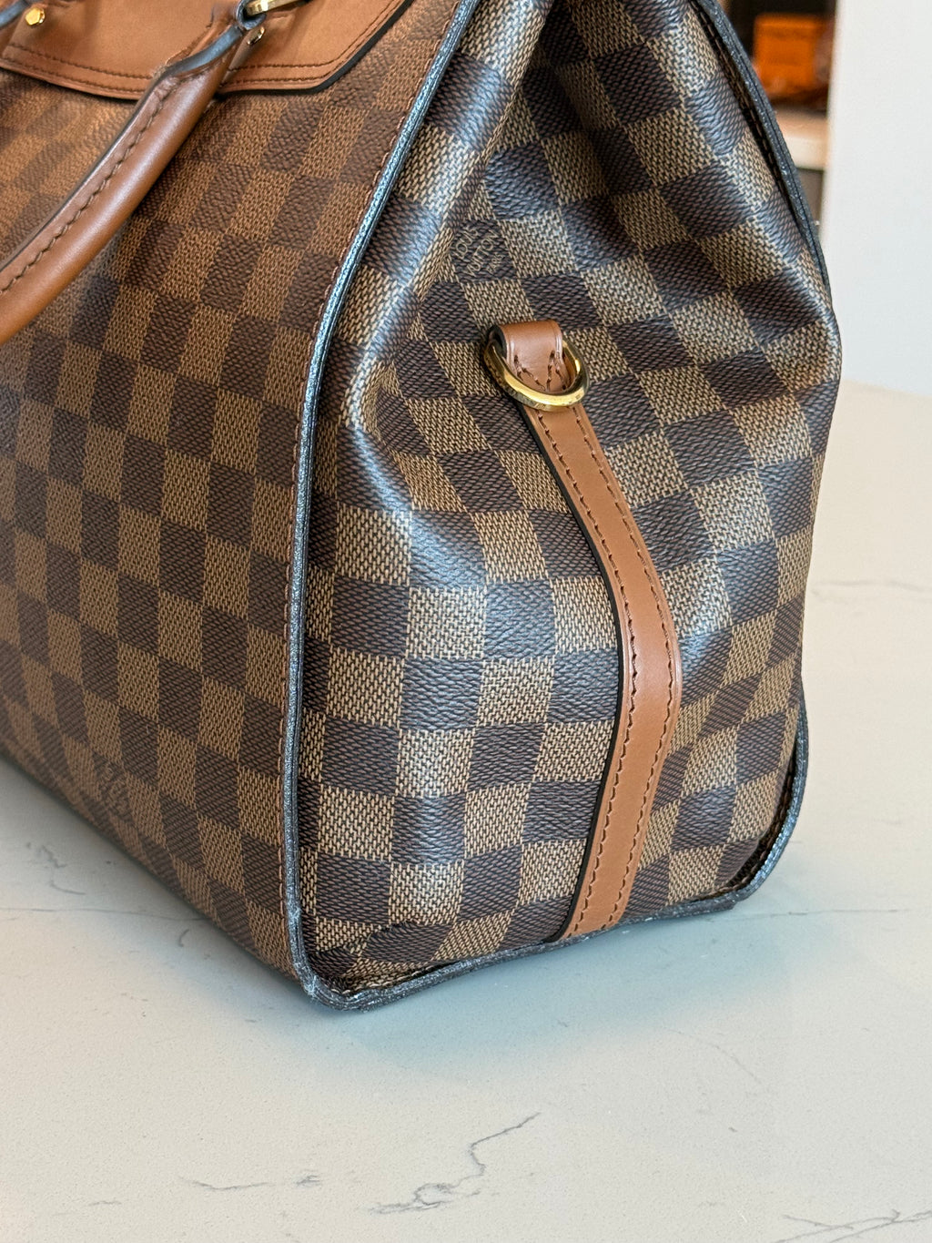 Louis Vuitton Greenwich DE