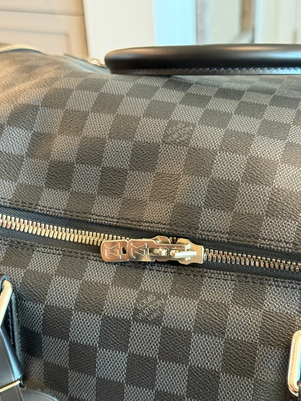 Louis Vuitton Roadster 50 Damier Graphite