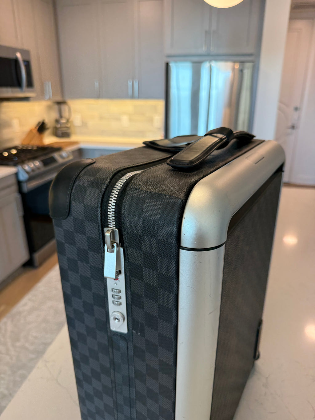 Louis Vuitton Horizon 50 Damier Graphite
