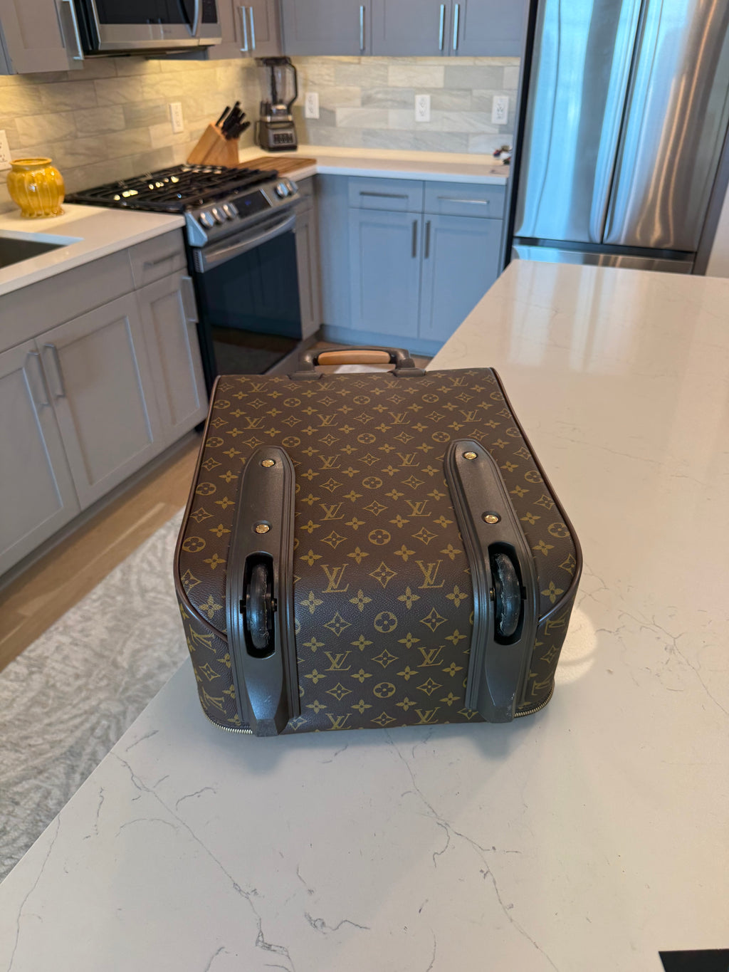 Louis Vuitton Pegase 45 Rolling Luggage