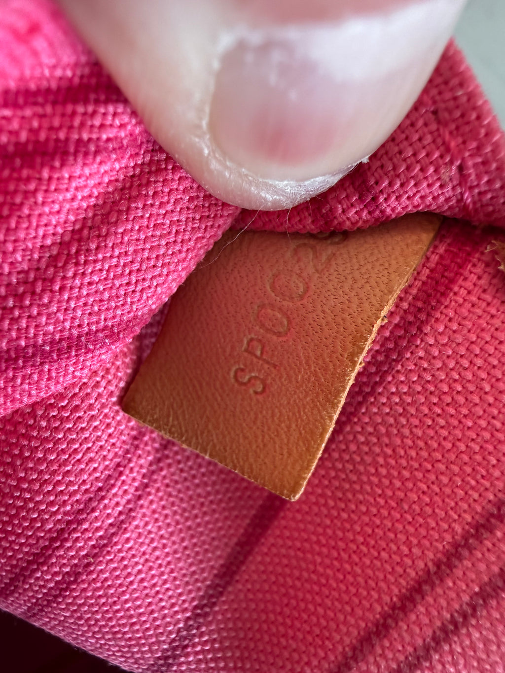 Louis Vuitton Neverfull MM Roses
