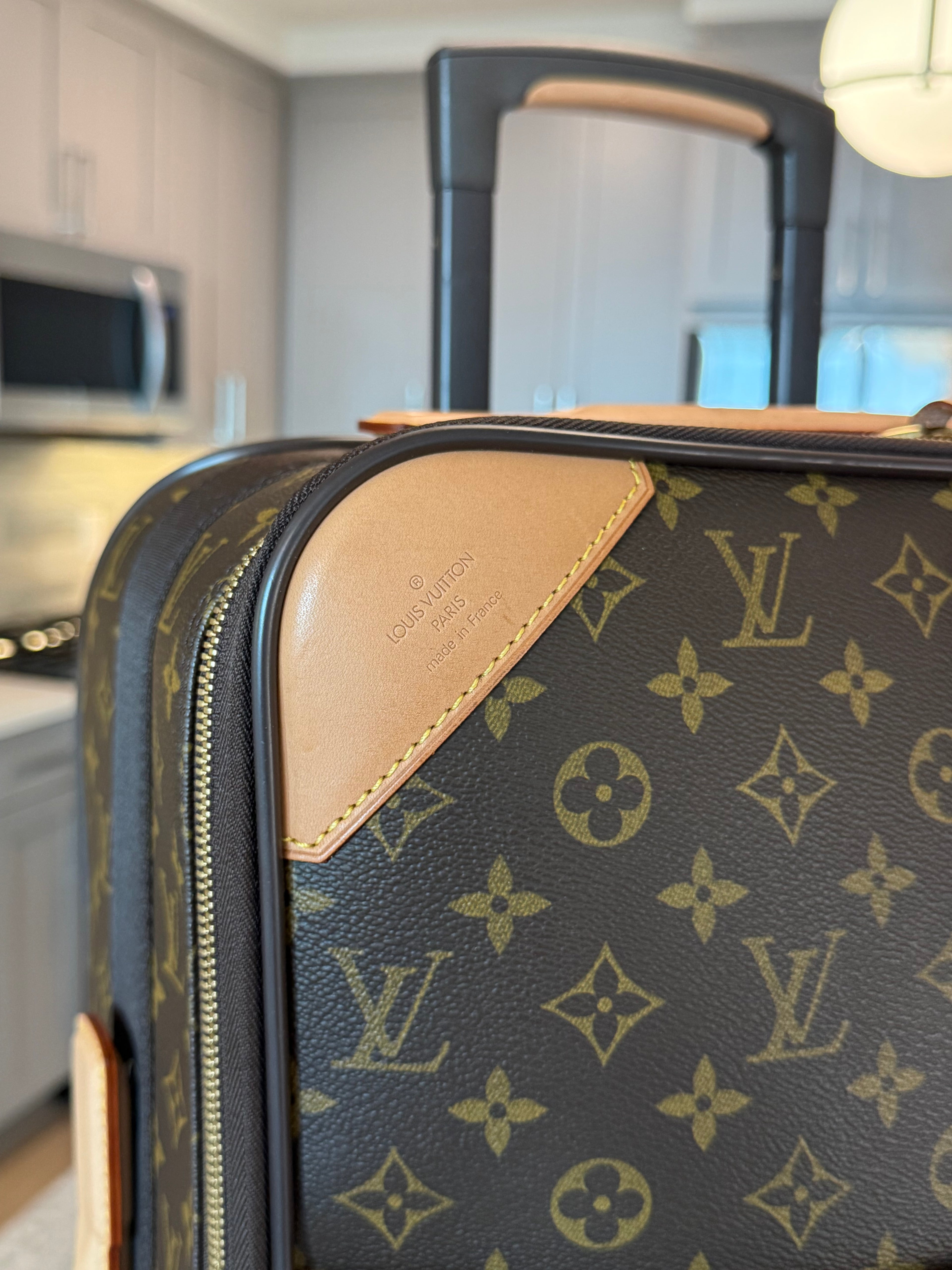 Louis Vuitton Pegase 55 Carry On