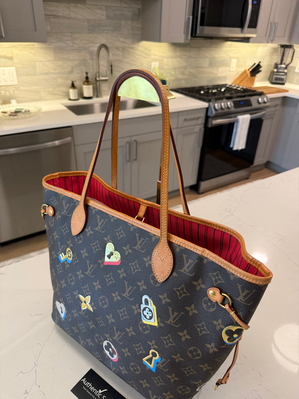 Louis Vuitton Neverfull MM Love Lock Limited Edition