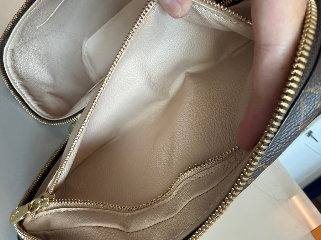 Louis Vuitton Nice BB Vanity