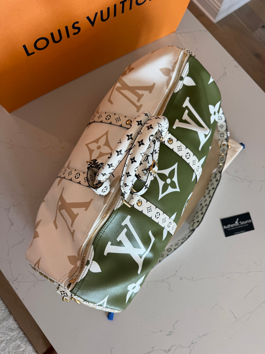 Louis Vuitton Keepall 50 Bandouliere Giant Khaki