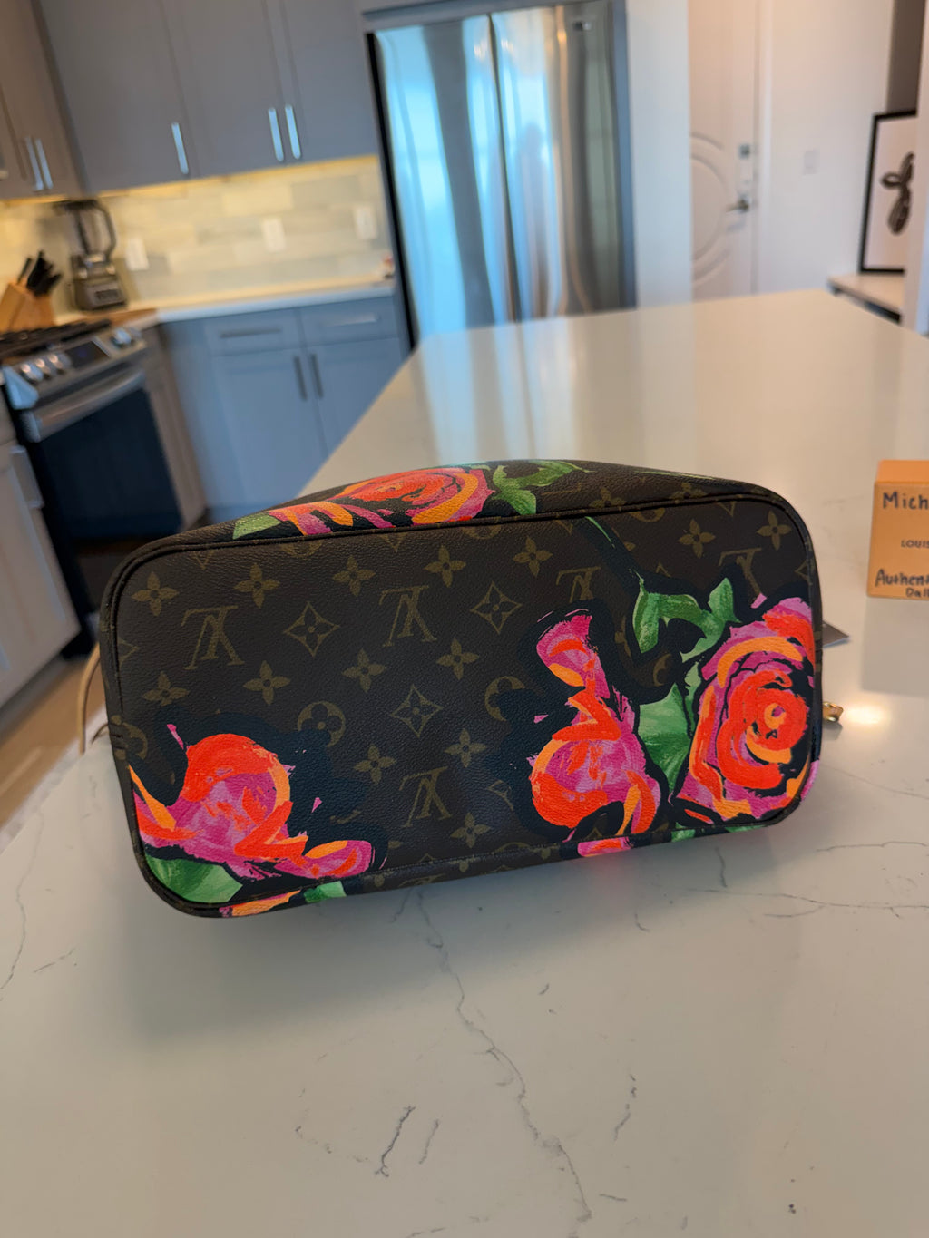 Louis Vuitton Neverfull MM Roses