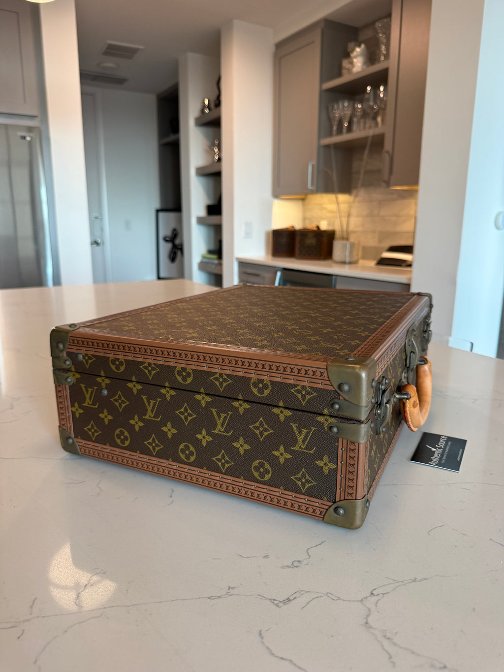 Louis Vuitton Cotteville 45