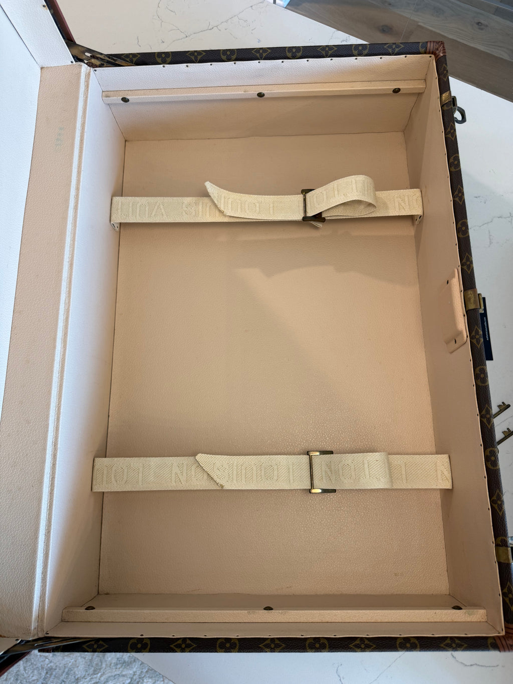 Louis Vuitton Alzer 65 Trunk