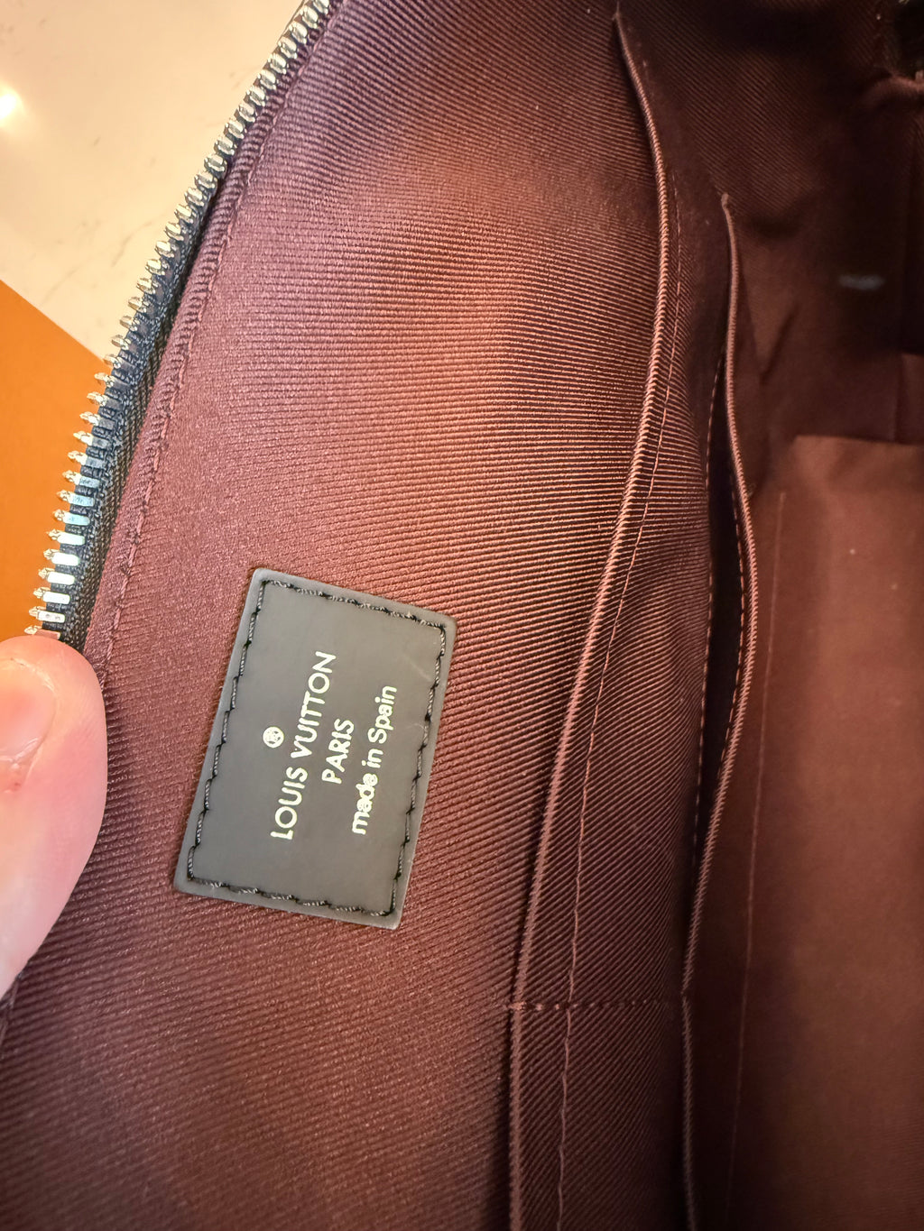 Louis Vuitton Porte-Documents Jour NM Macassar