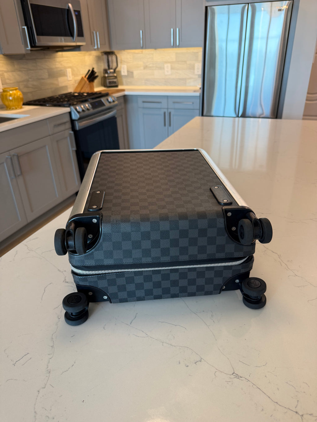 Louis Vuitton Horizon 50 Damier Graphite
