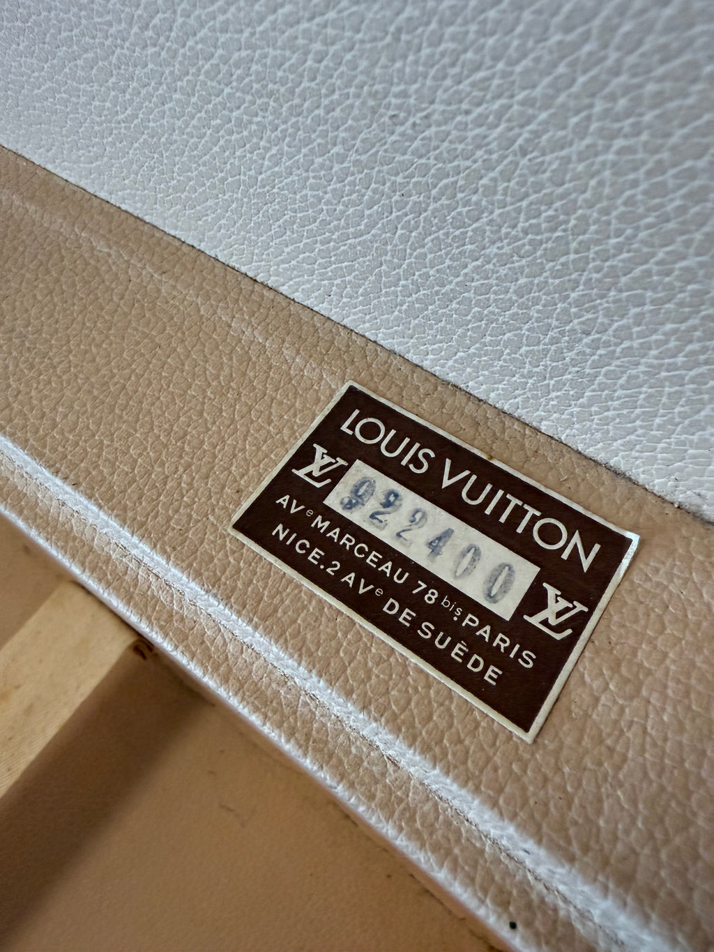 Louis Vuitton Alzer 80 Trunk