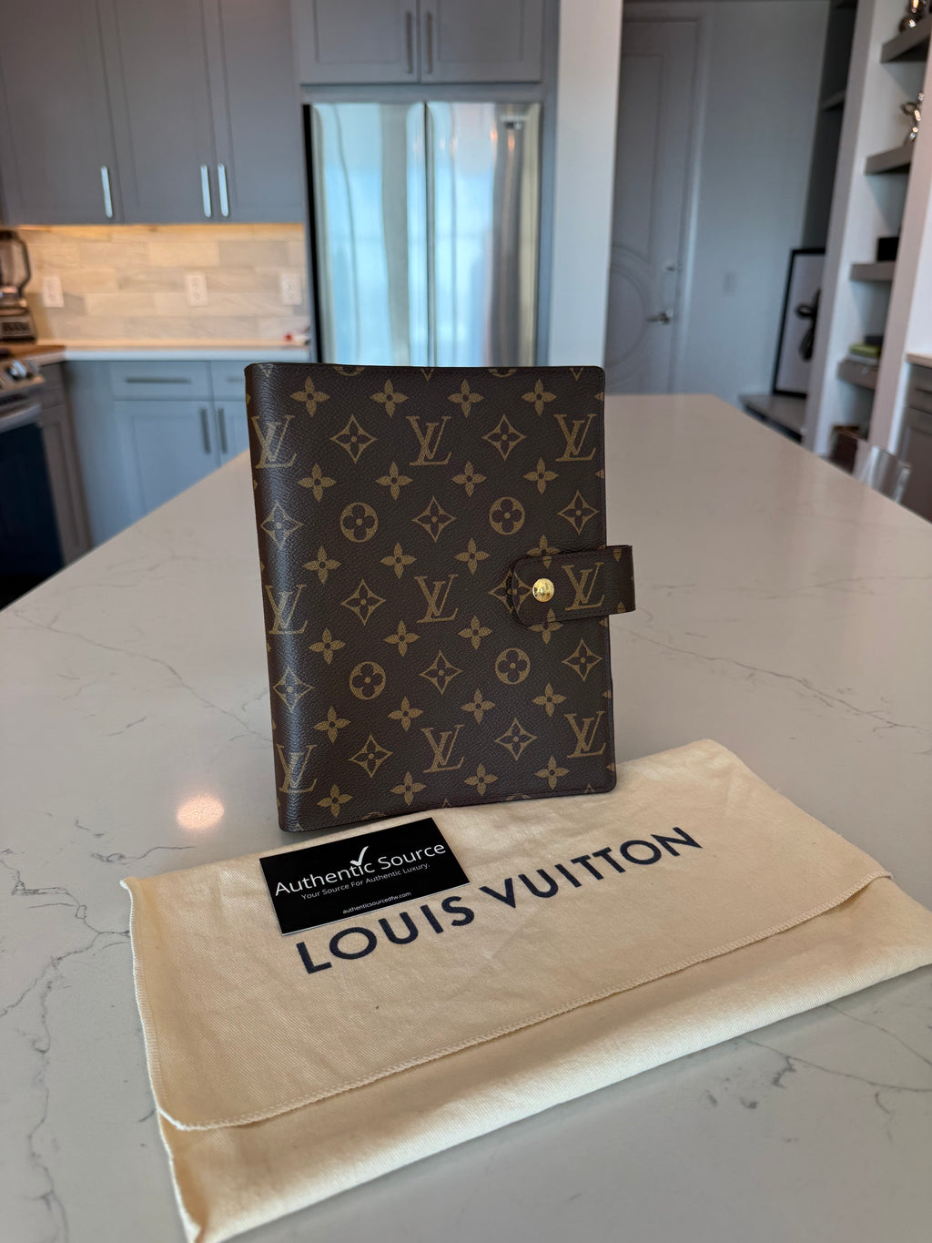 Louis Vuitton Agenda GM (New Model)