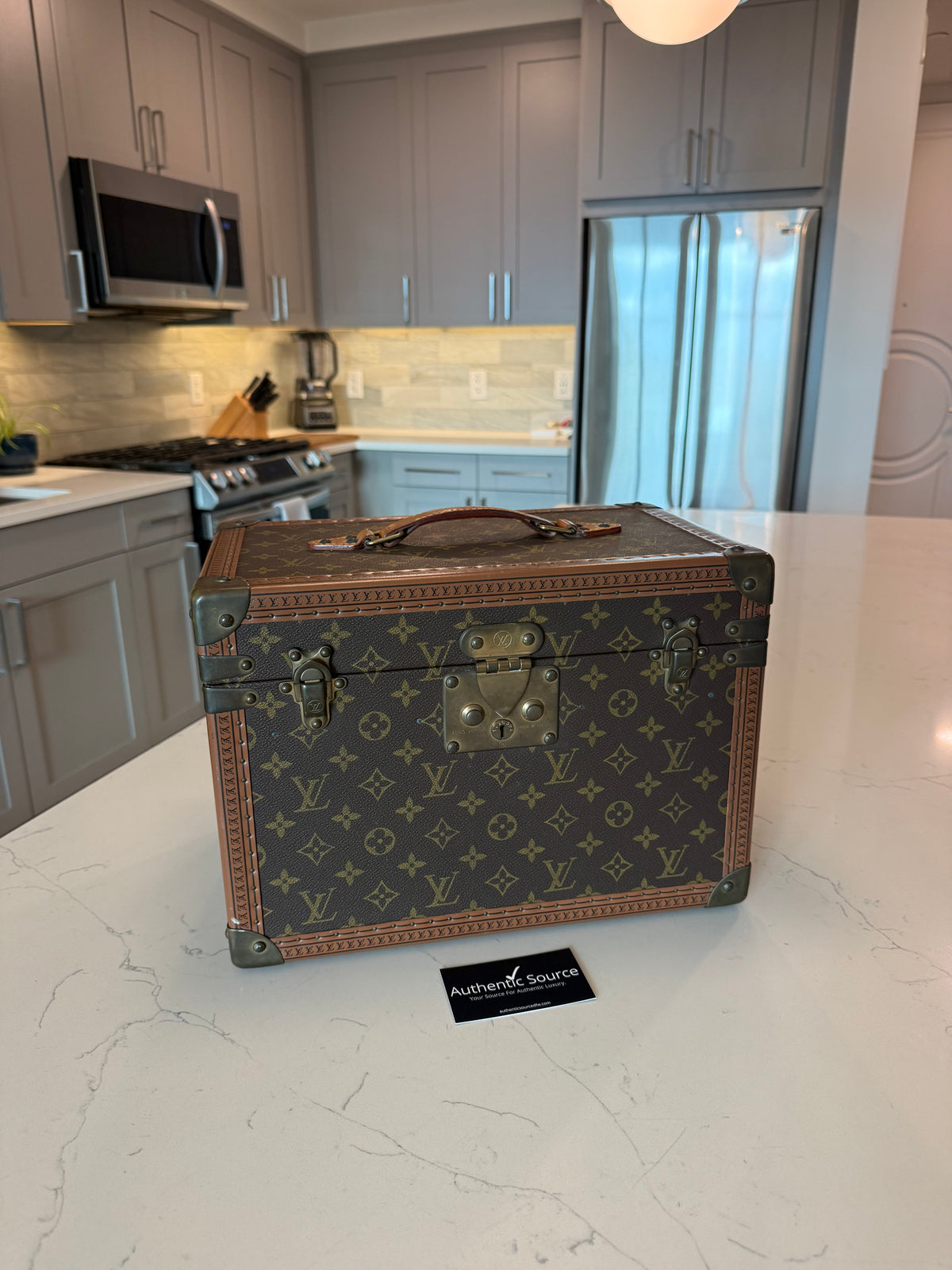 Louis Vuitton Boite Pharmacie Trunk