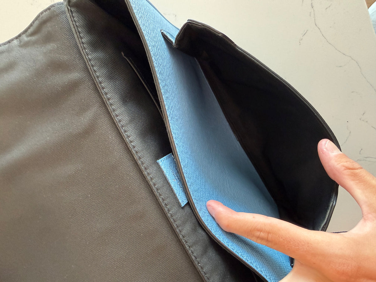Louis Vuitton Tiagarama Messengerama Blue