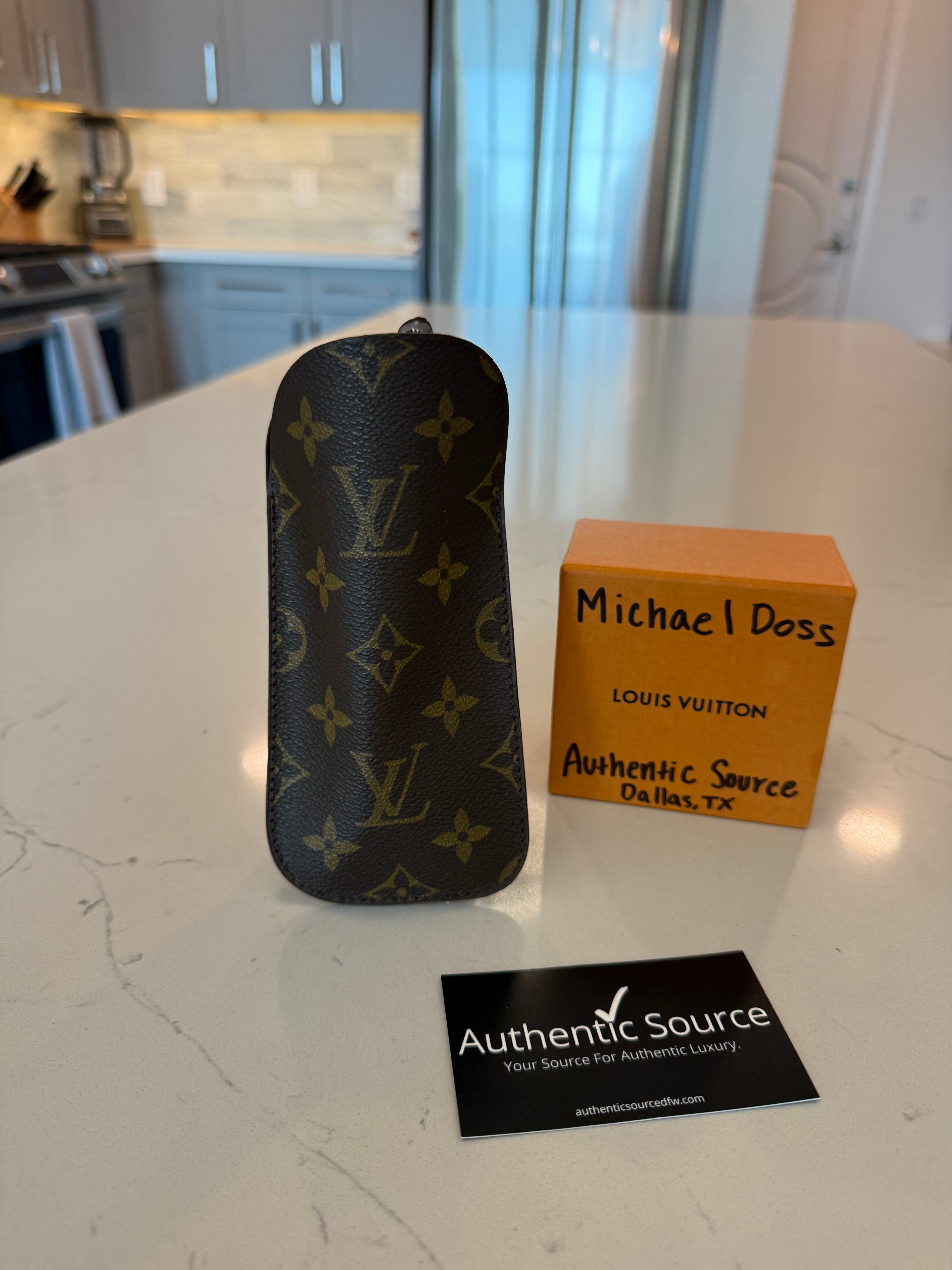 Louis Vuitton Eye Glasses Holder