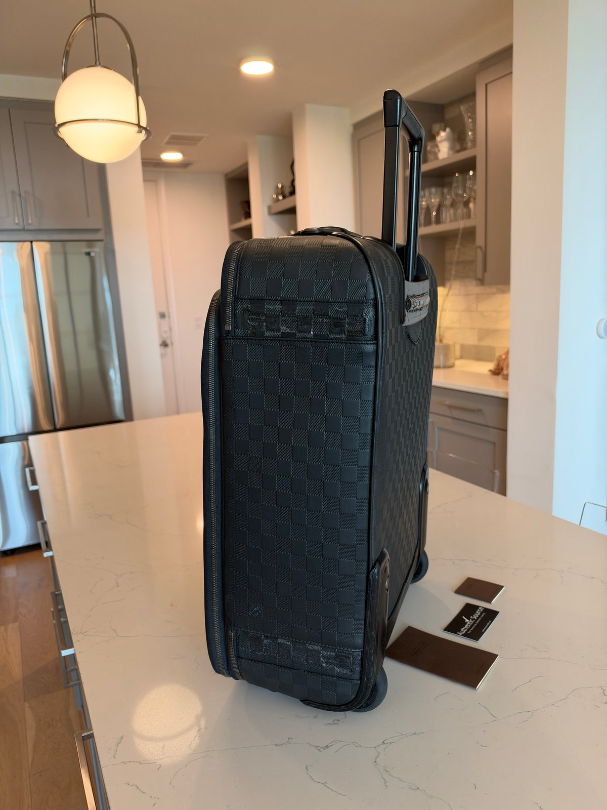 Rare Louis Vuitton - Pegase 55 Damier Infini Rolling Luggage