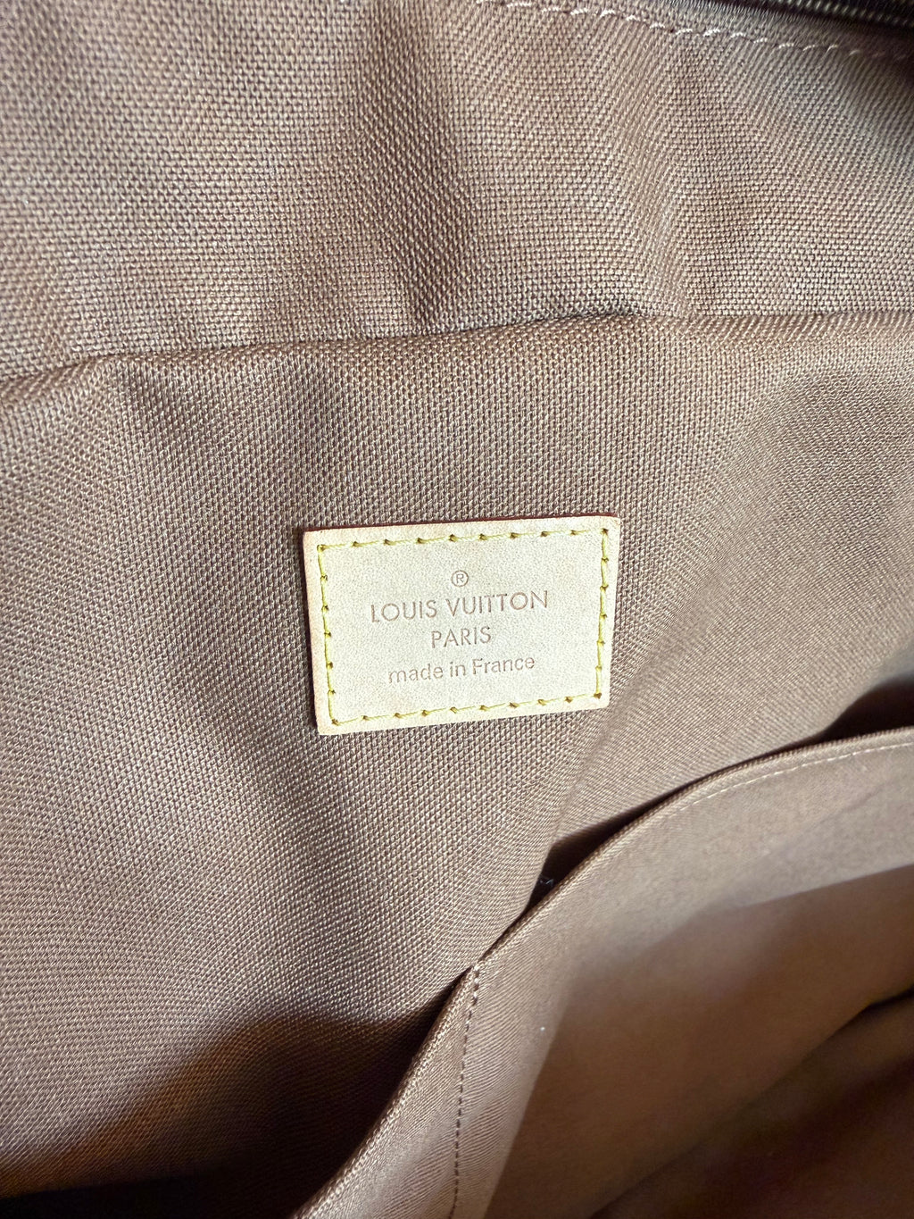 Louis Vuitton Eole Rolling Duffle