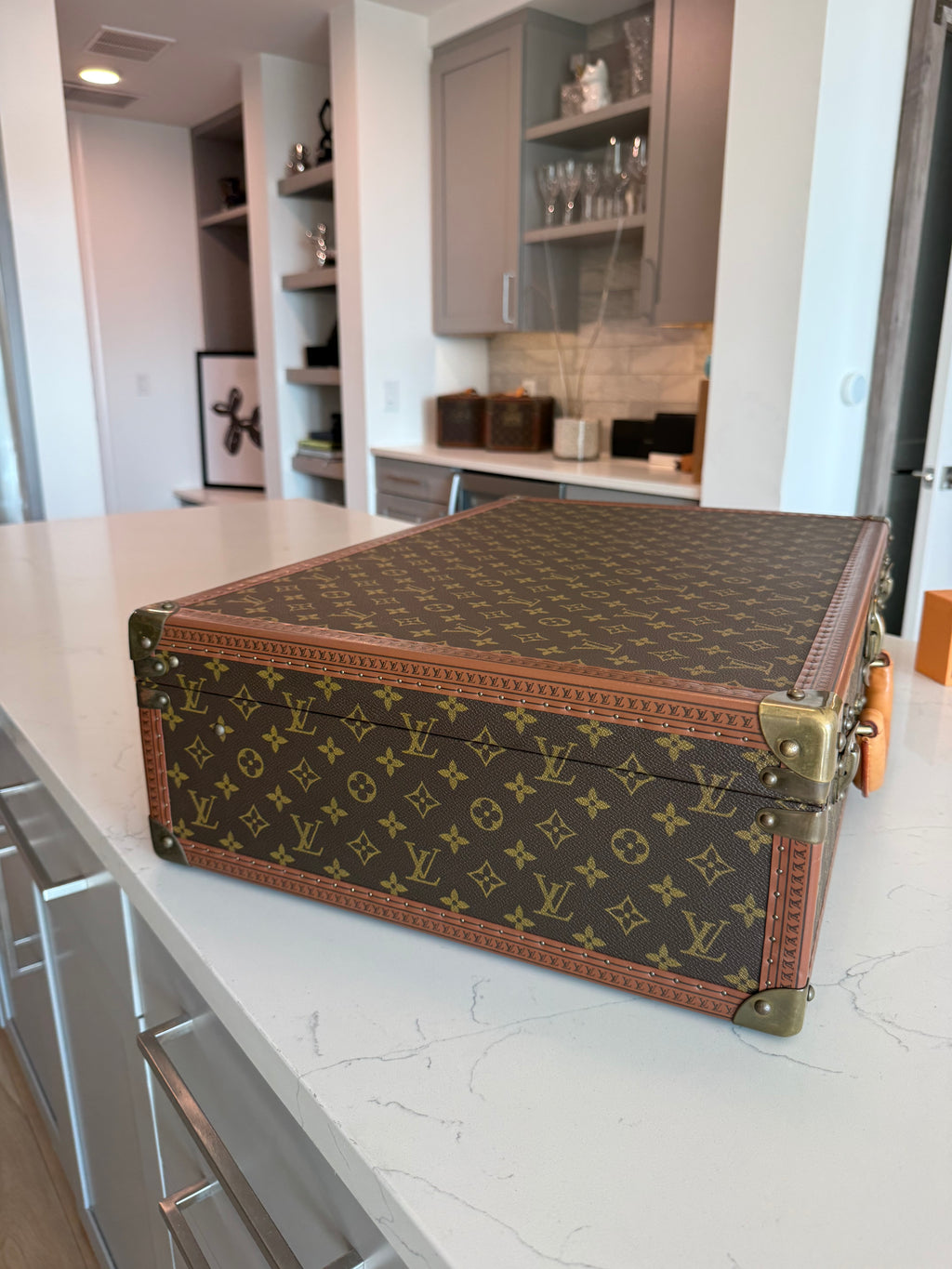Louis Vuitton Bisten 60