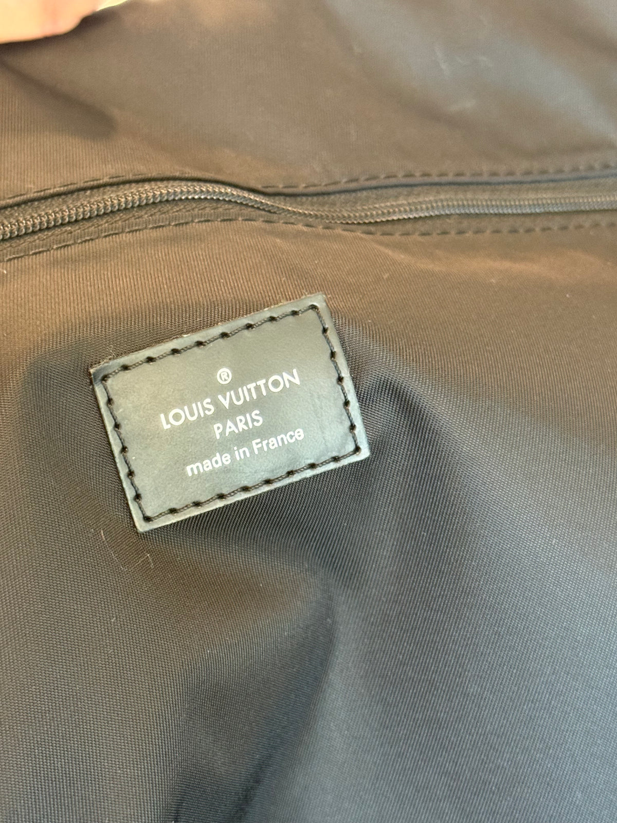 Louis Vuitton Neo Eole 65 Damier Graphite